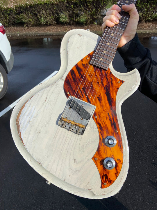 NOVO SIGNATURE SOLUS F1 - Mary Kaye White