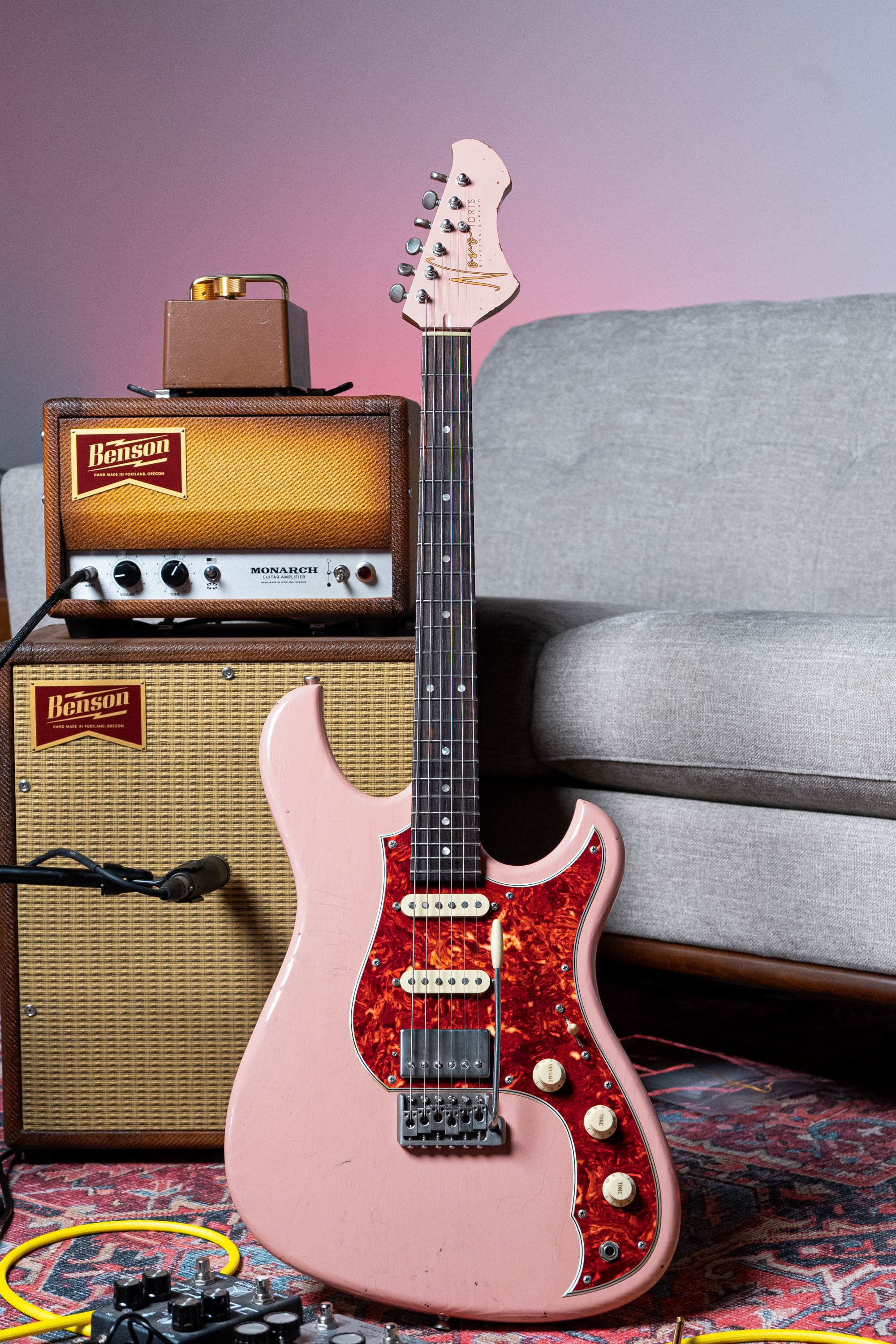 Novo Idris HSS in Shell Pink – Novo Guitars