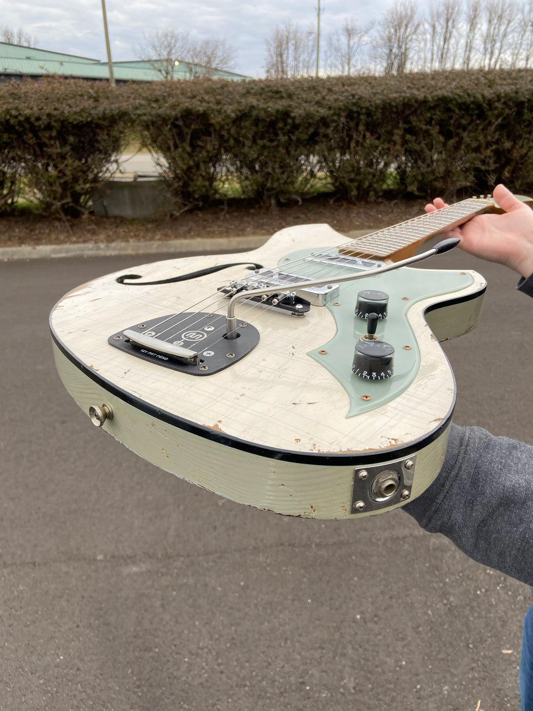 NOVO SIGNATURE MIRIS J - Mary Kaye White w/ Surf Mary back