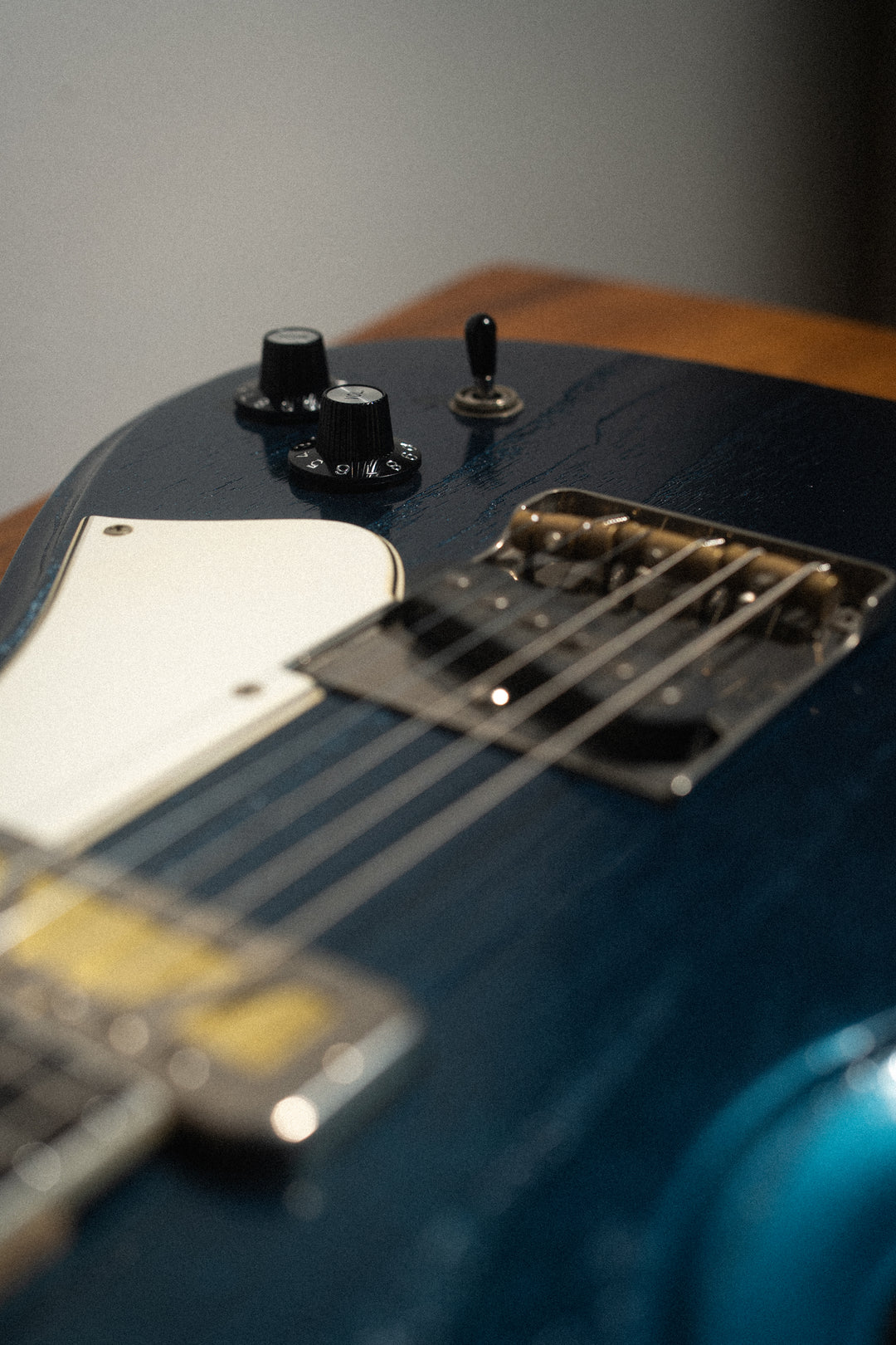 Solus F2 - Lake Como Blue | From the Bench