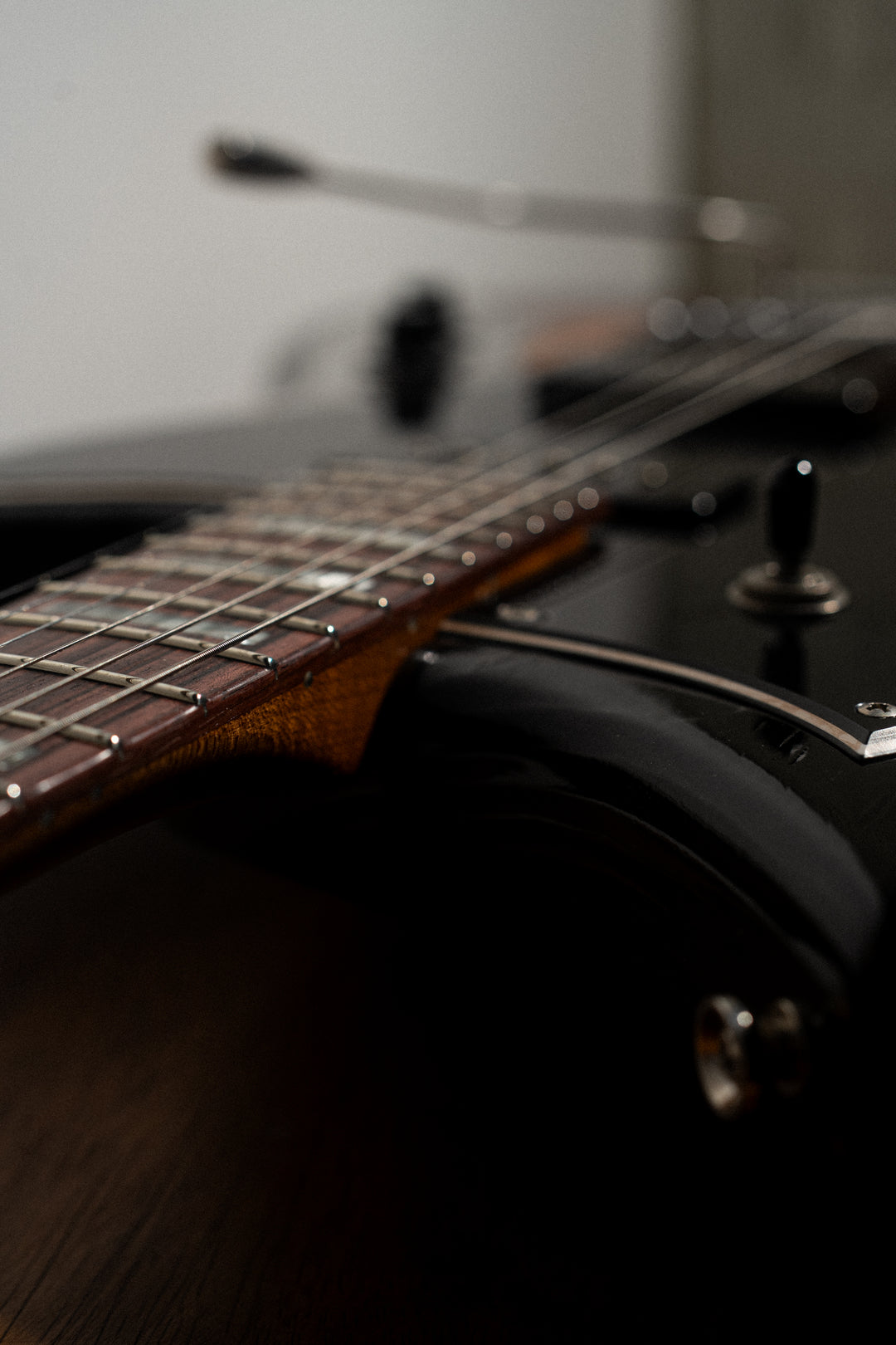 Serus J - 3-Tone Burst | From the Bench
