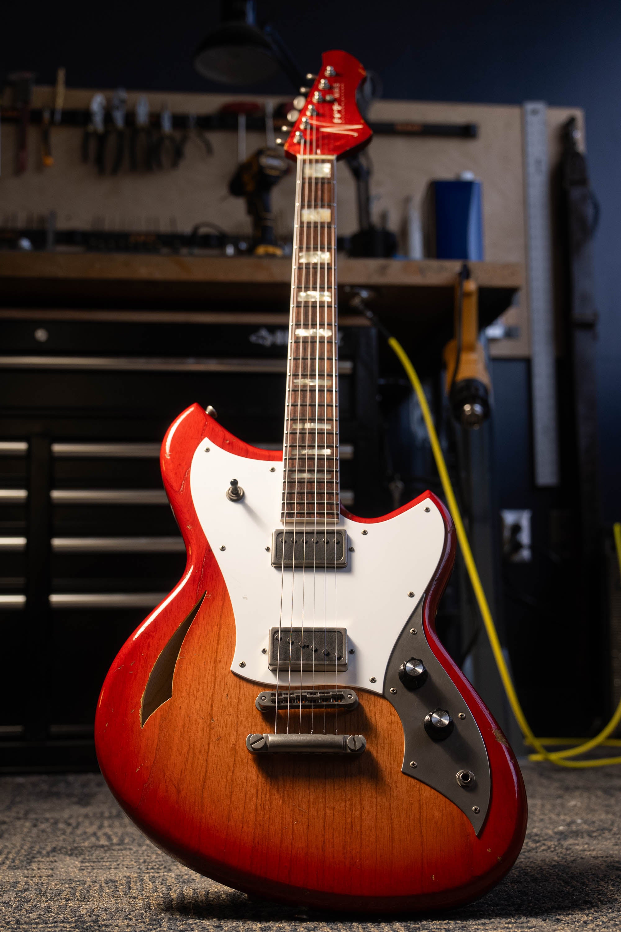 ギター Novo guitars Serius Novo Custom Series Serus J Baritone | Bull Black