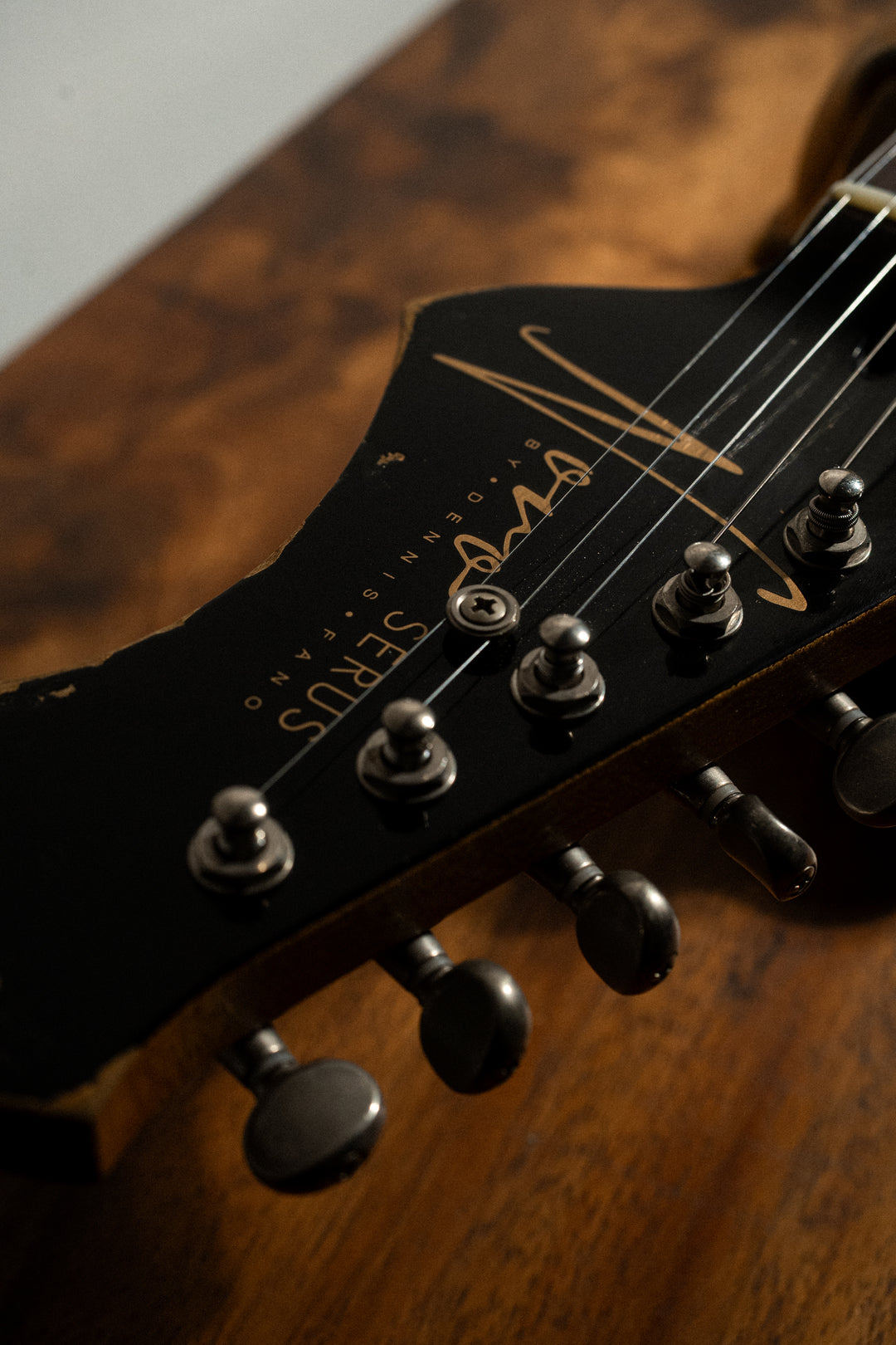 SERUS JHH - 3-Tone Burst | From the Bench