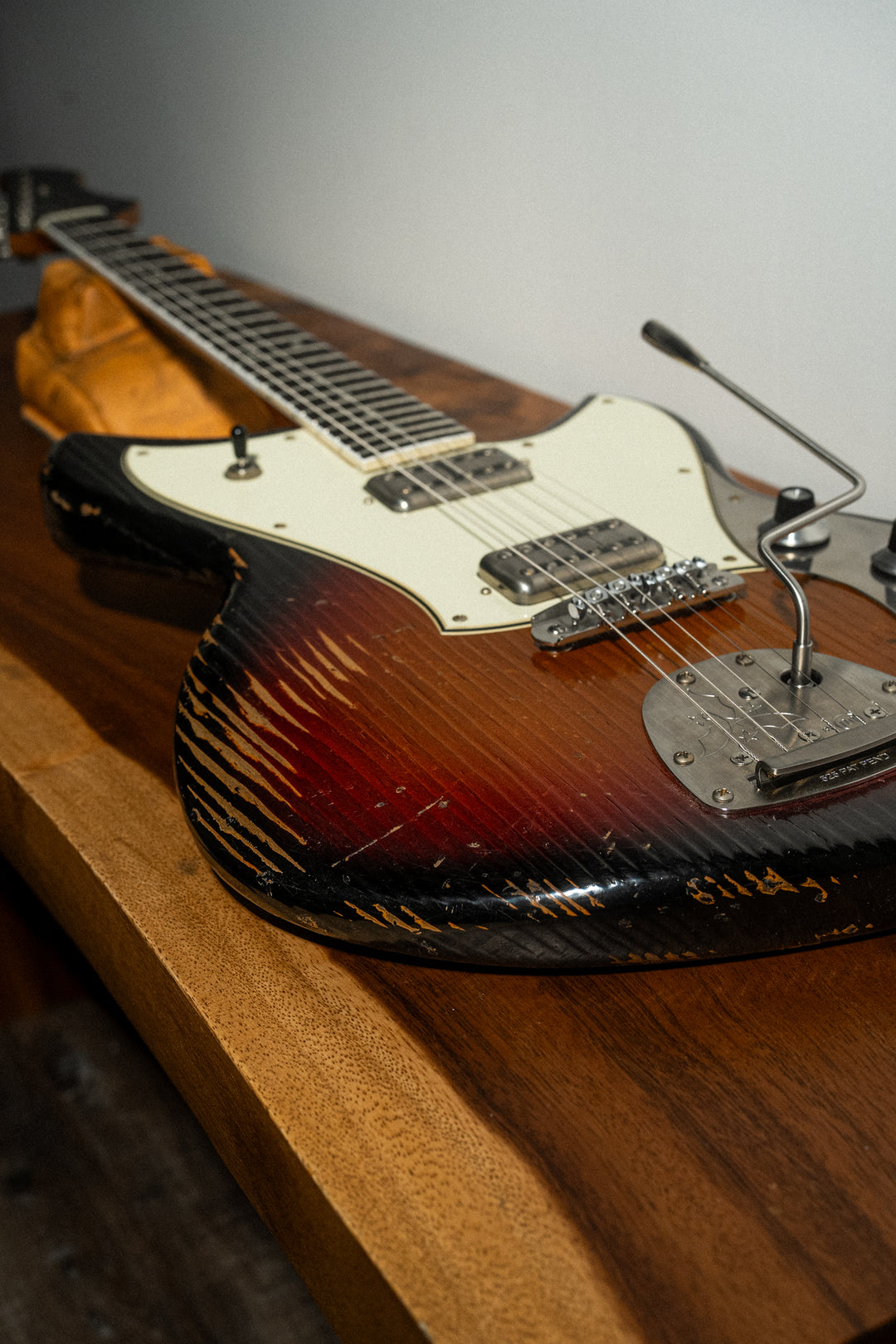 SERUS JHH - 3-Tone Burst | From the Bench