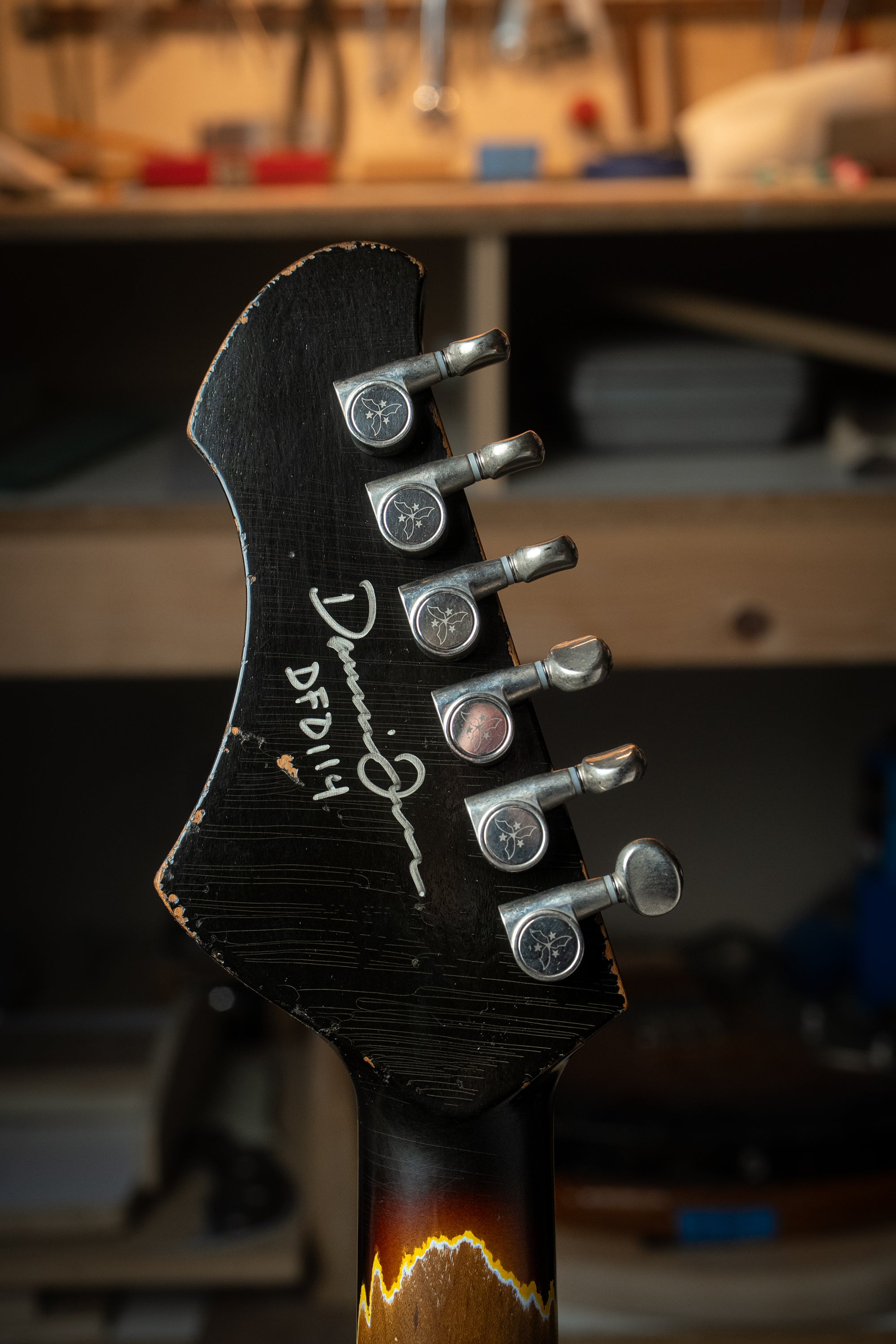 Signature SERUS TC - TV Burst | NAMM 26 – Novo Guitars