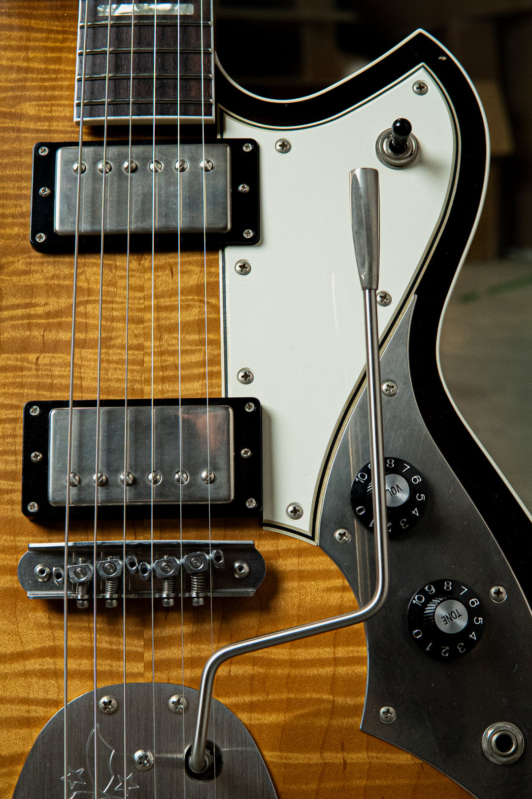 Maple Top MIRIS JHH - Amber Burst | NAMM 26