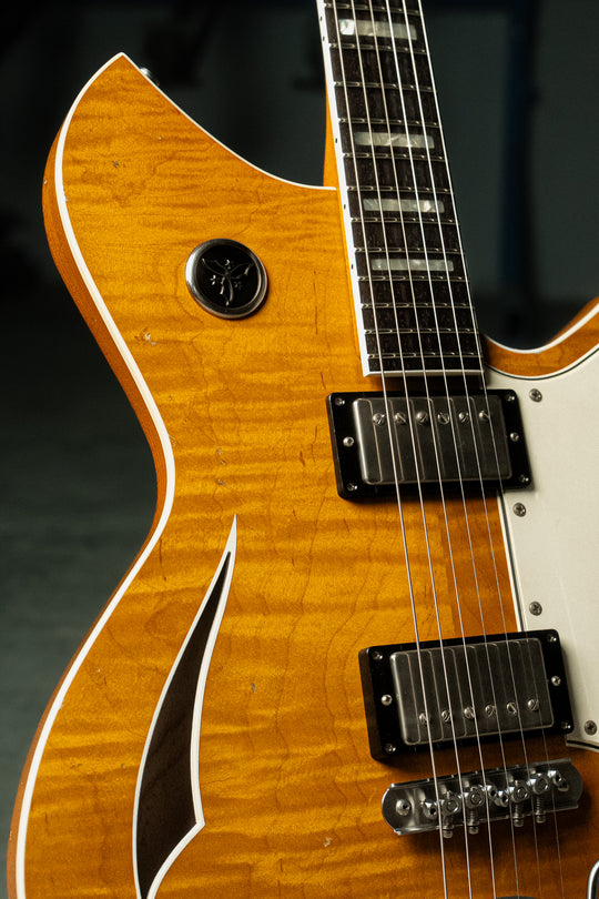 Maple Top MIRIS JHH - Amber | NAMM 26