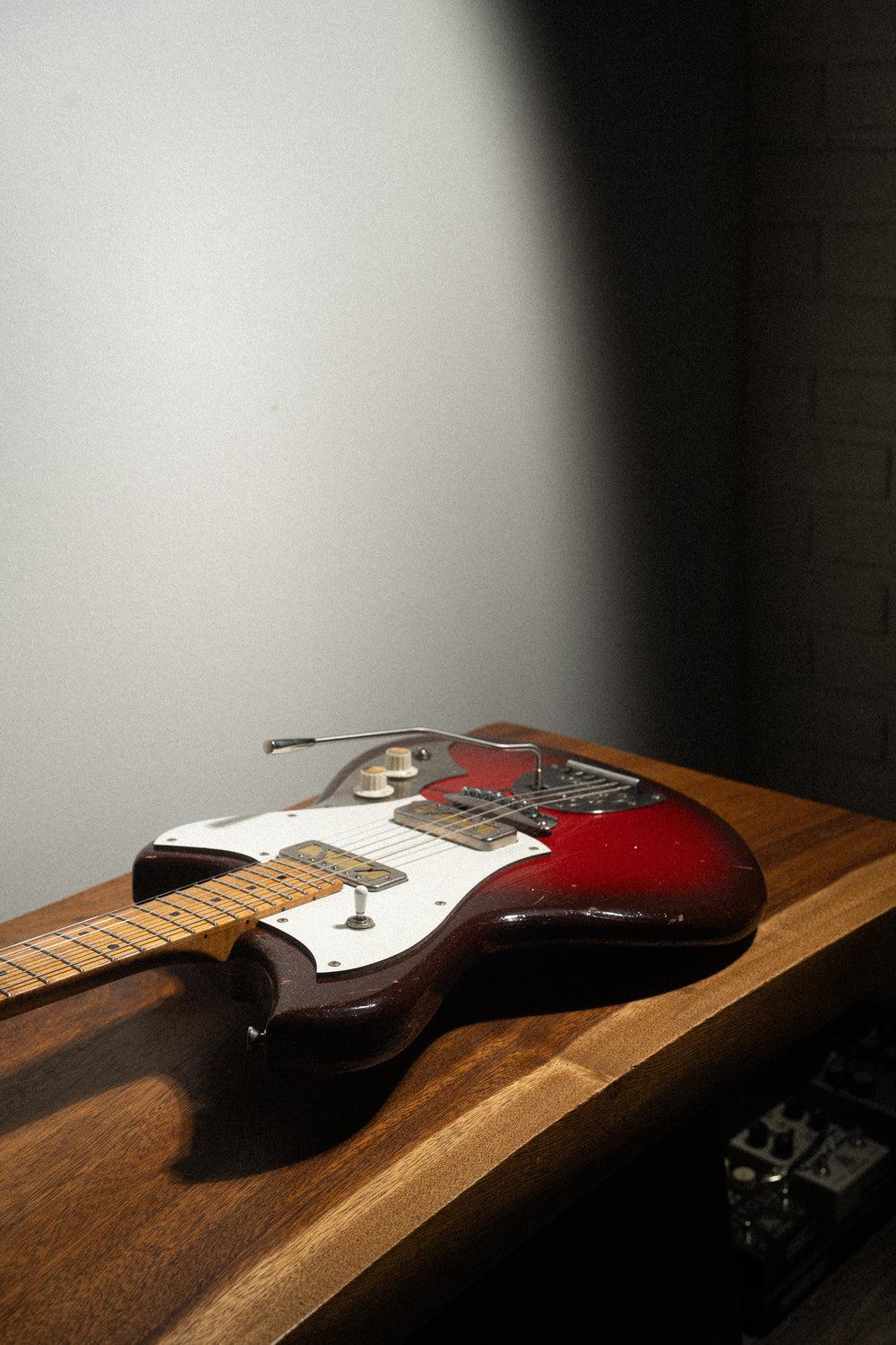 Serus J - Silvertone Burst | From the Bench