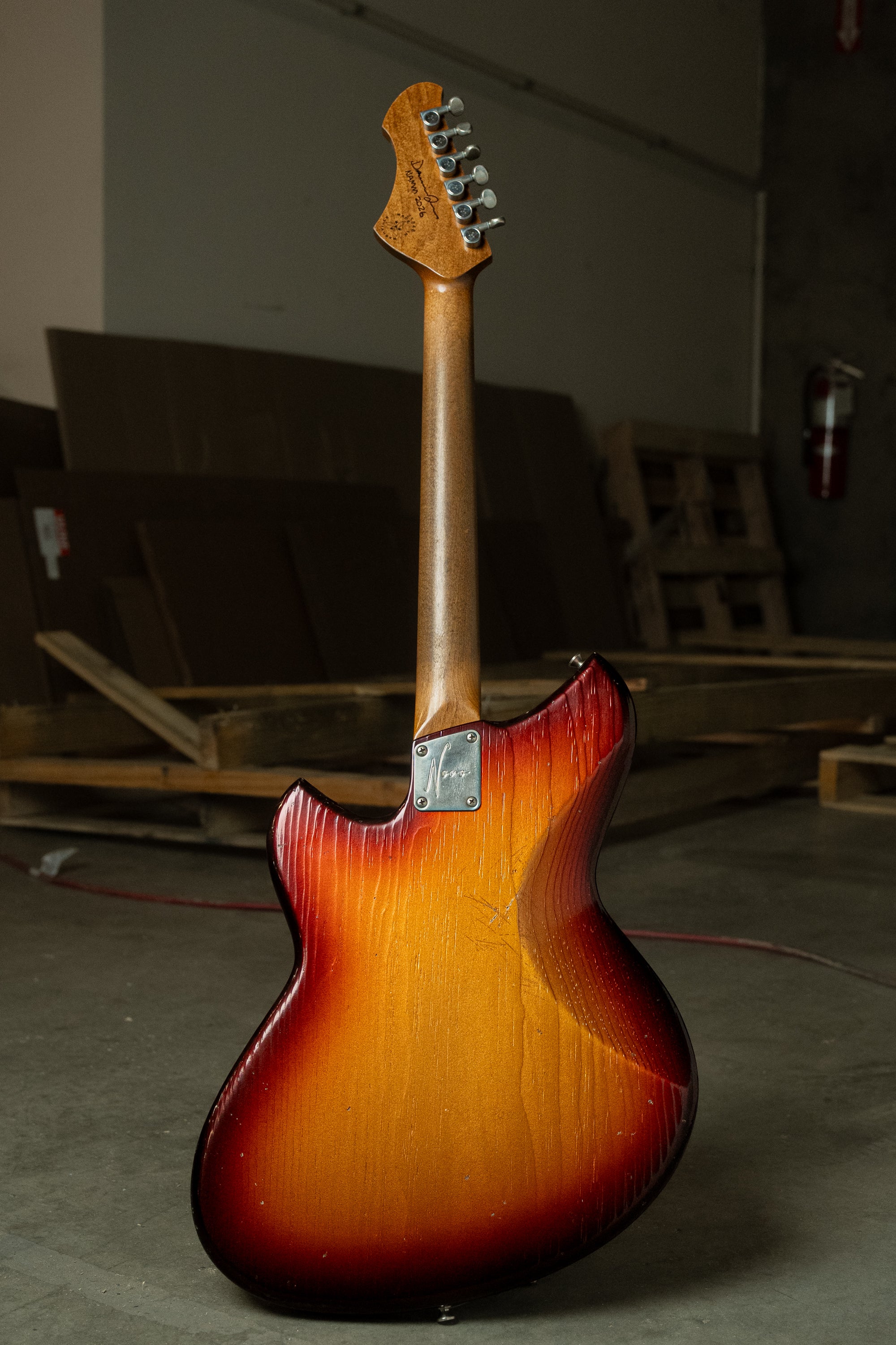 SERUS J - Mayan Burst | NAMM 26 – Novo Guitars