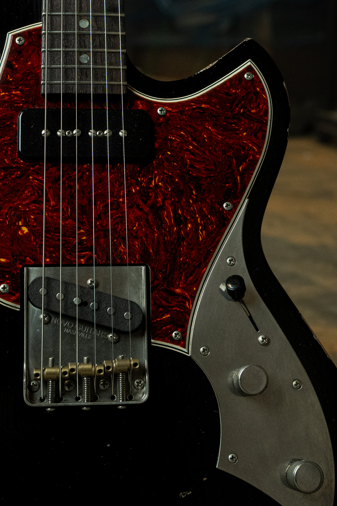 SERUS T - Bull Black | NAMM 26