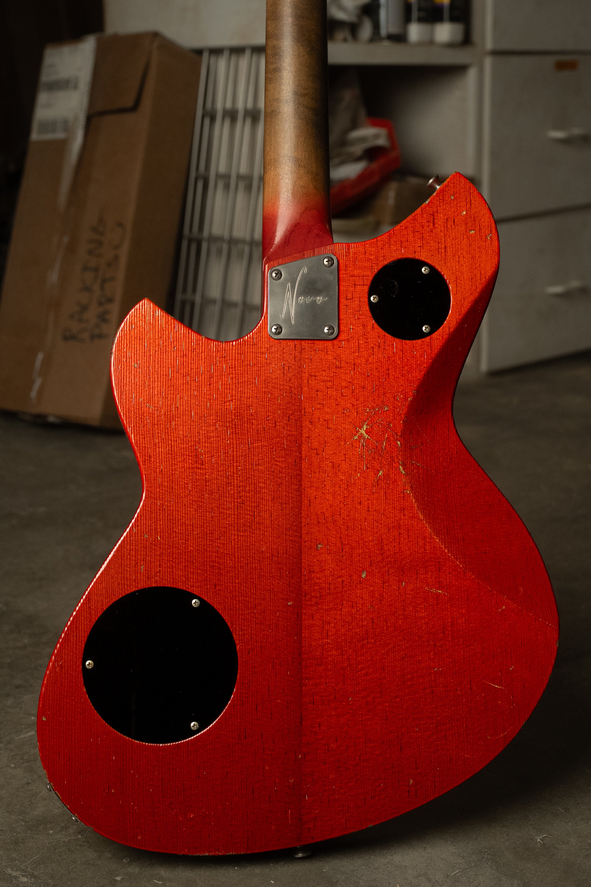 CHAMBERED SERUS H2 | DEALER LTD – Novo Guitars