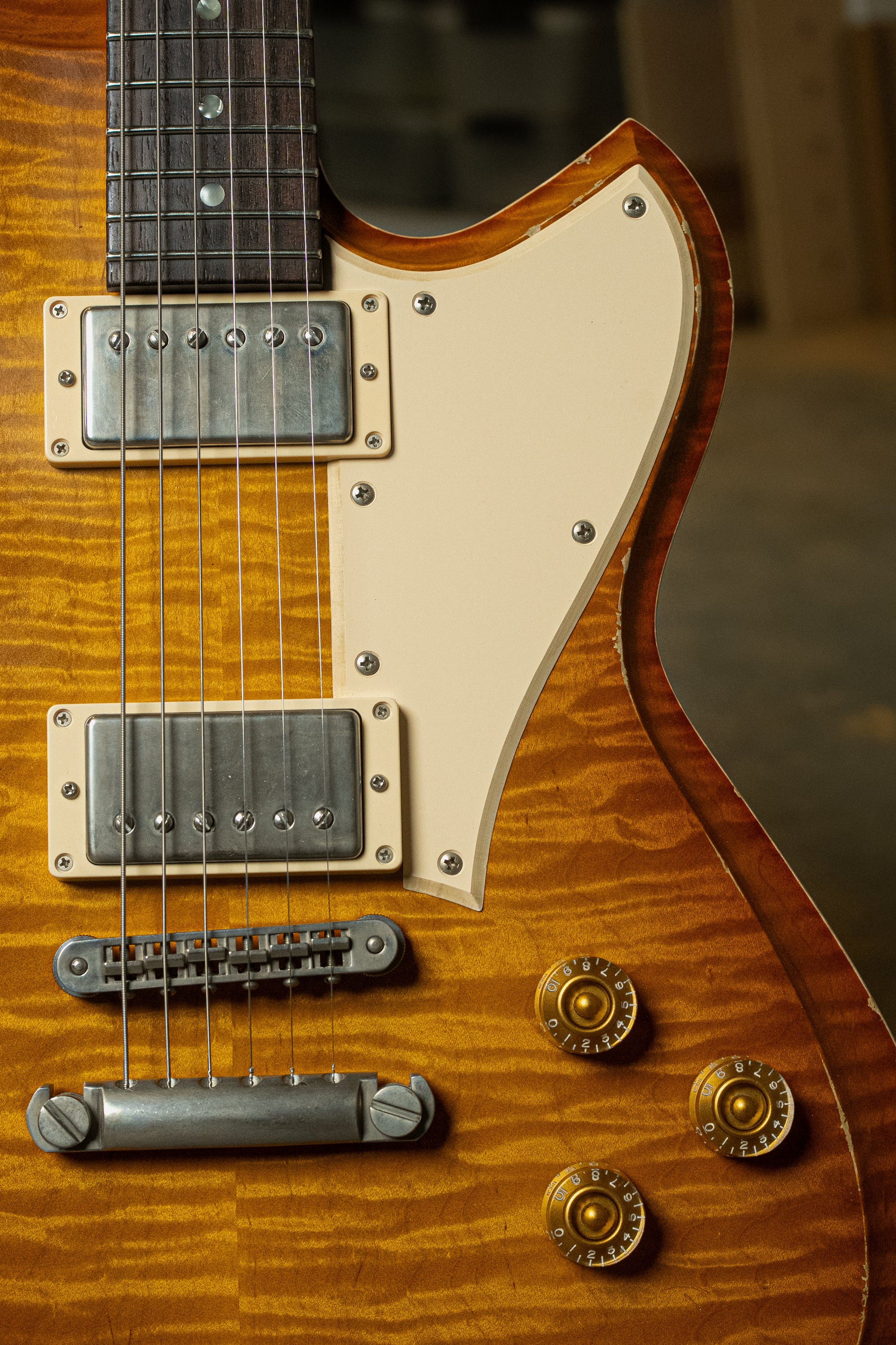 CHAMBERED SERUS H2 | DEALER LTD – Novo Guitars