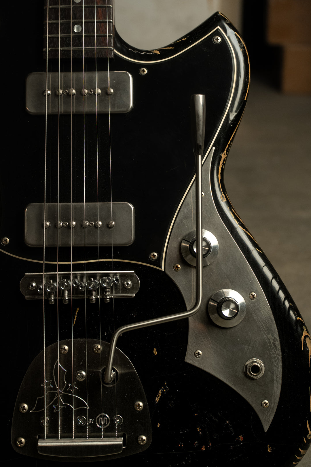 SERUS J - Bull Black over '64 3-Tone Burst | NAMM 26