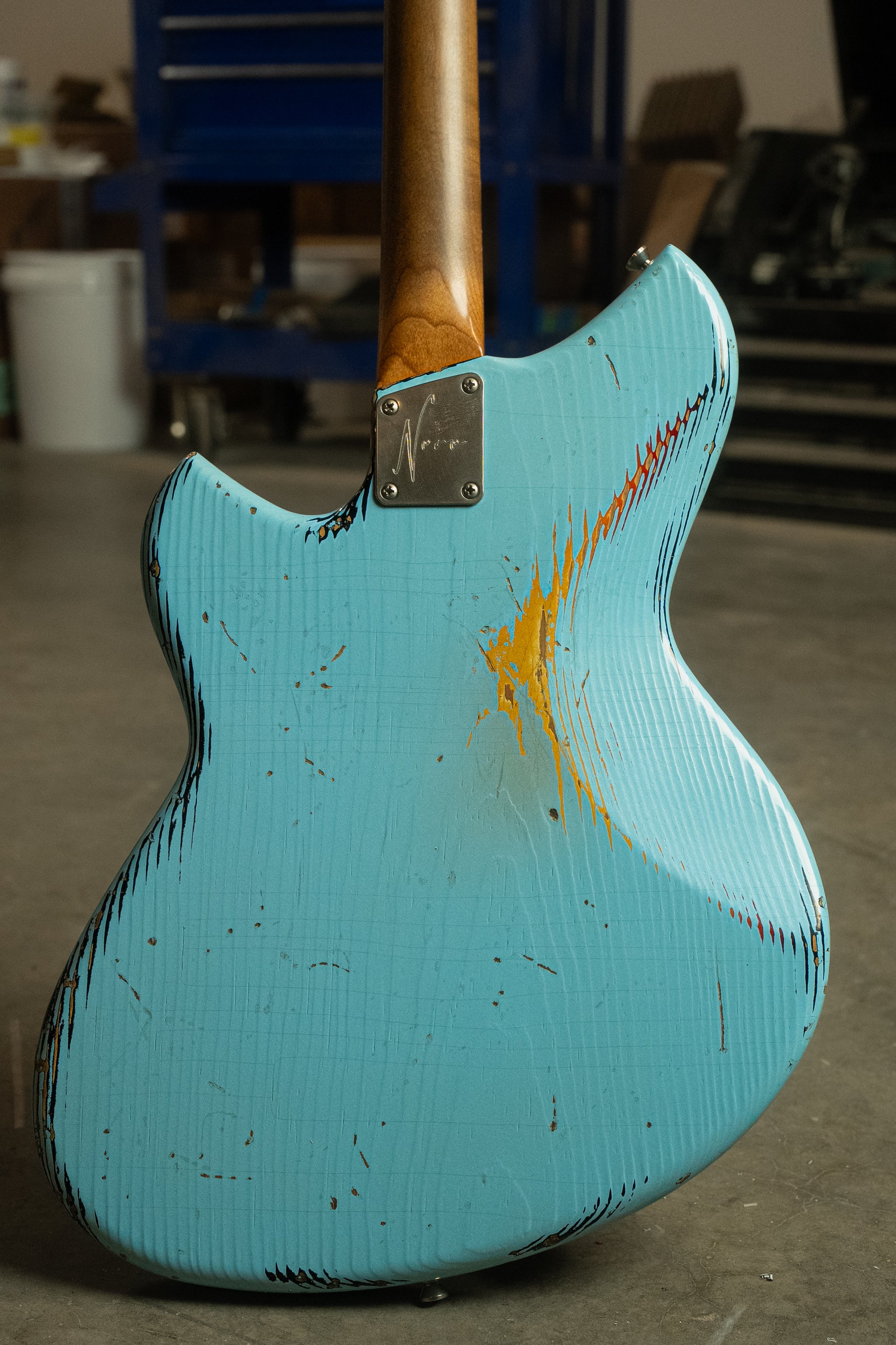SERUS J - Daphne Blue over '64 3-Tone Burst | NAMM 26 – Novo Guitars