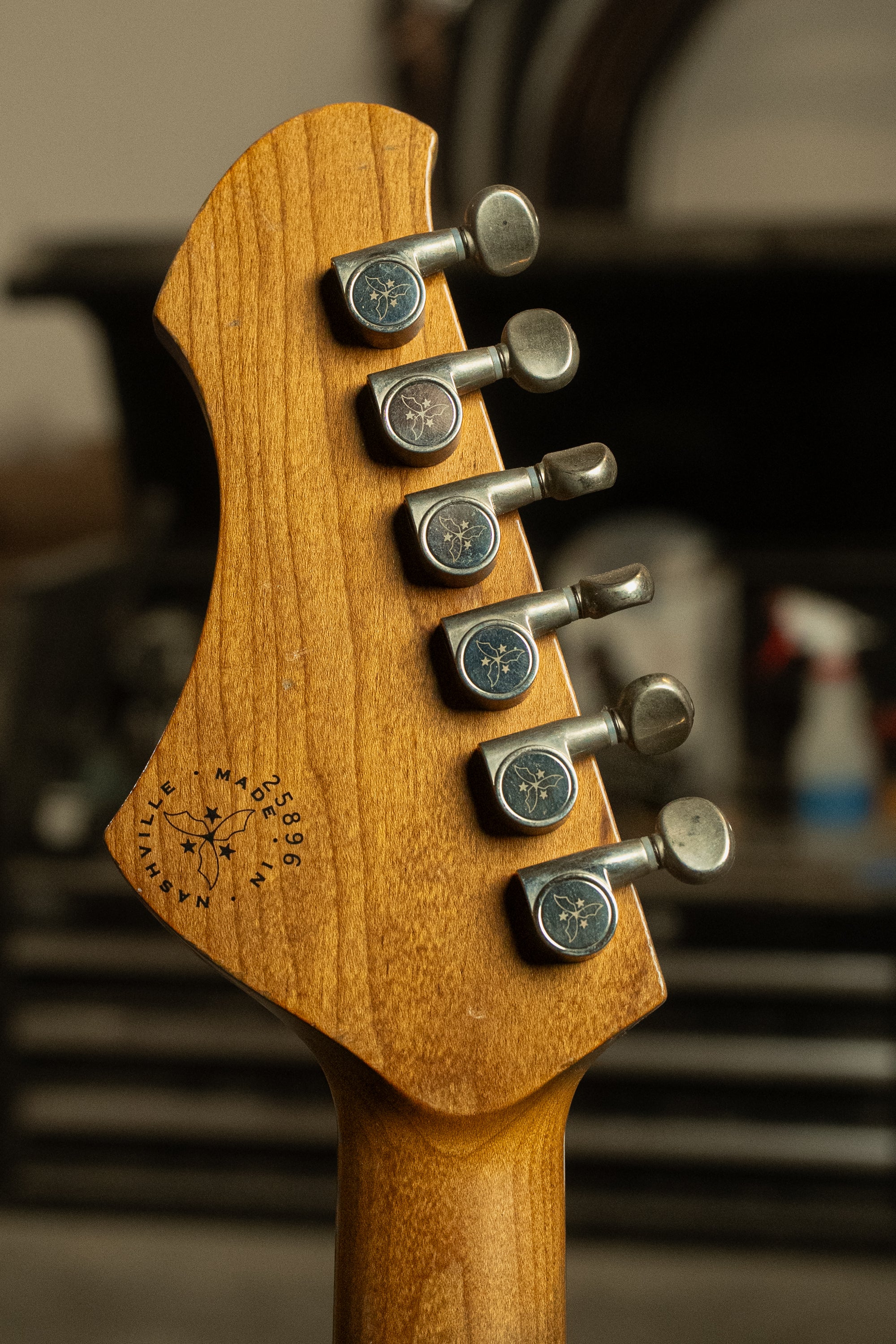SERUS J - Daphne Blue over '64 3-Tone Burst | NAMM 26 – Novo Guitars