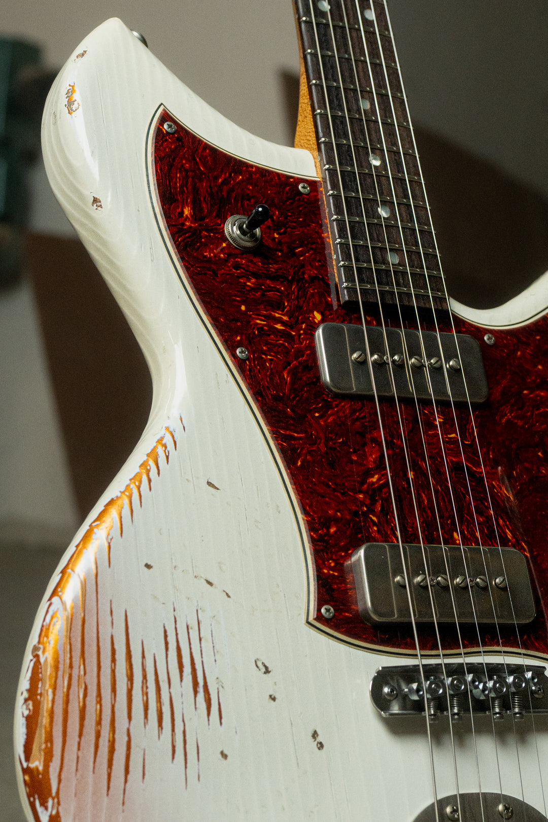 SERUS J - Olympic White over Aztec Gold | NAMM 26