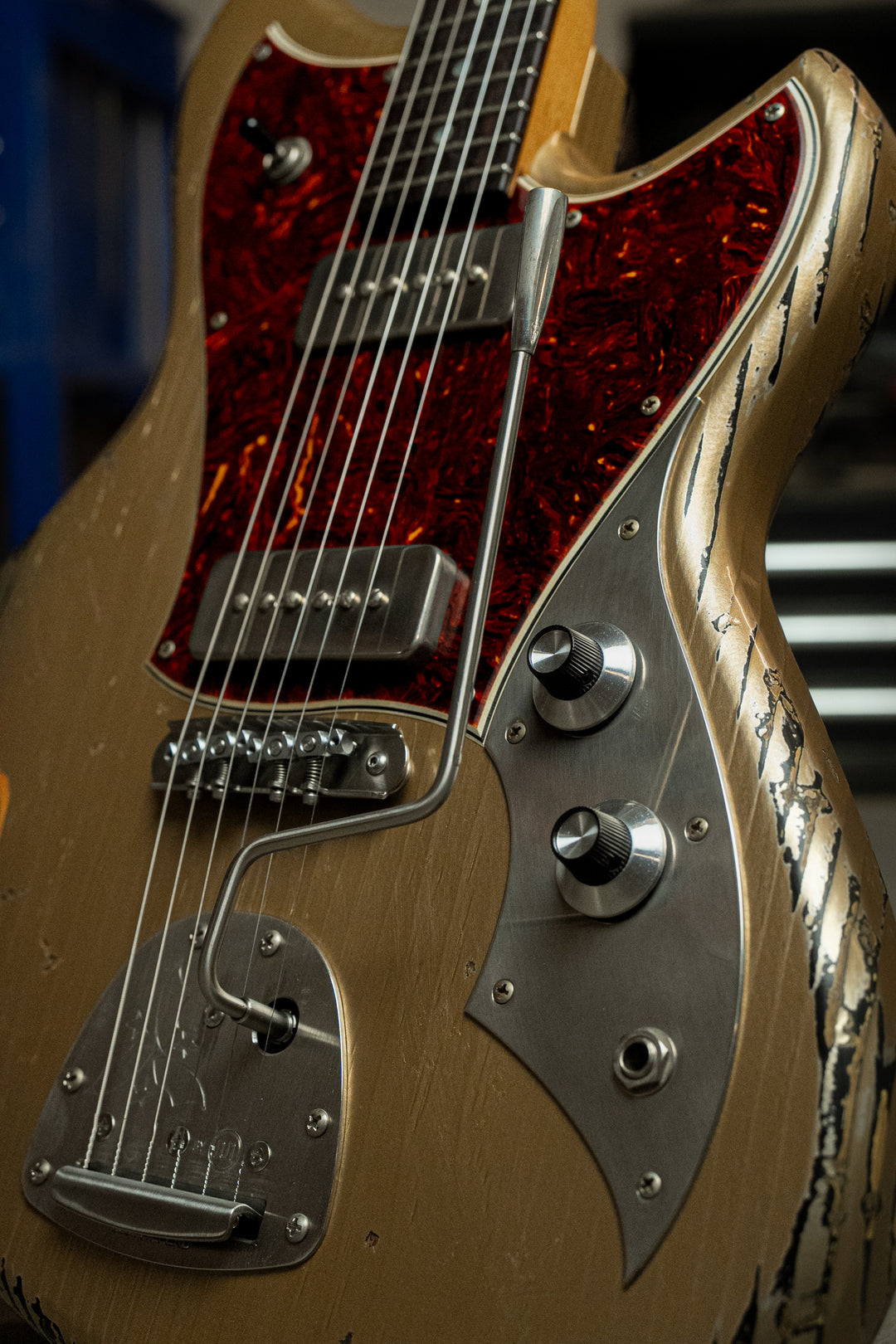 SERUS J - Shoreline Gold over '64 3-Tone Burst | NAMM 26
