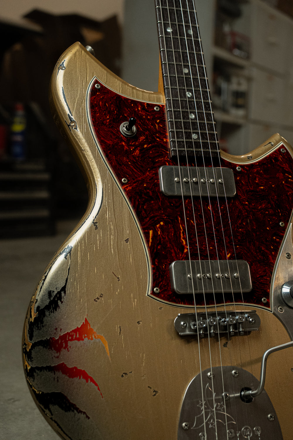 SERUS J - Shoreline Gold over '64 3-Tone Burst | NAMM 26