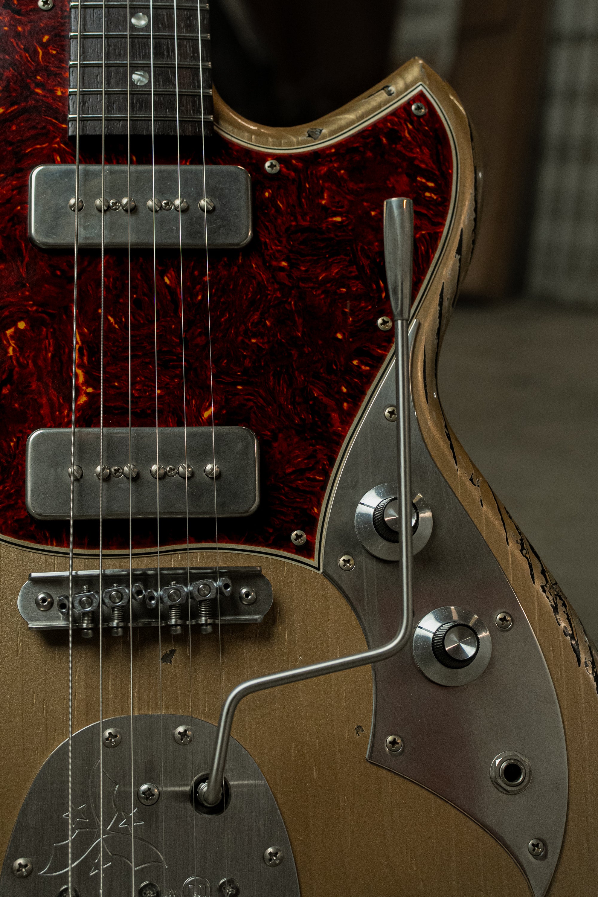 SERUS J - Shoreline Gold over '64 3-Tone Burst | NAMM 26 – Novo