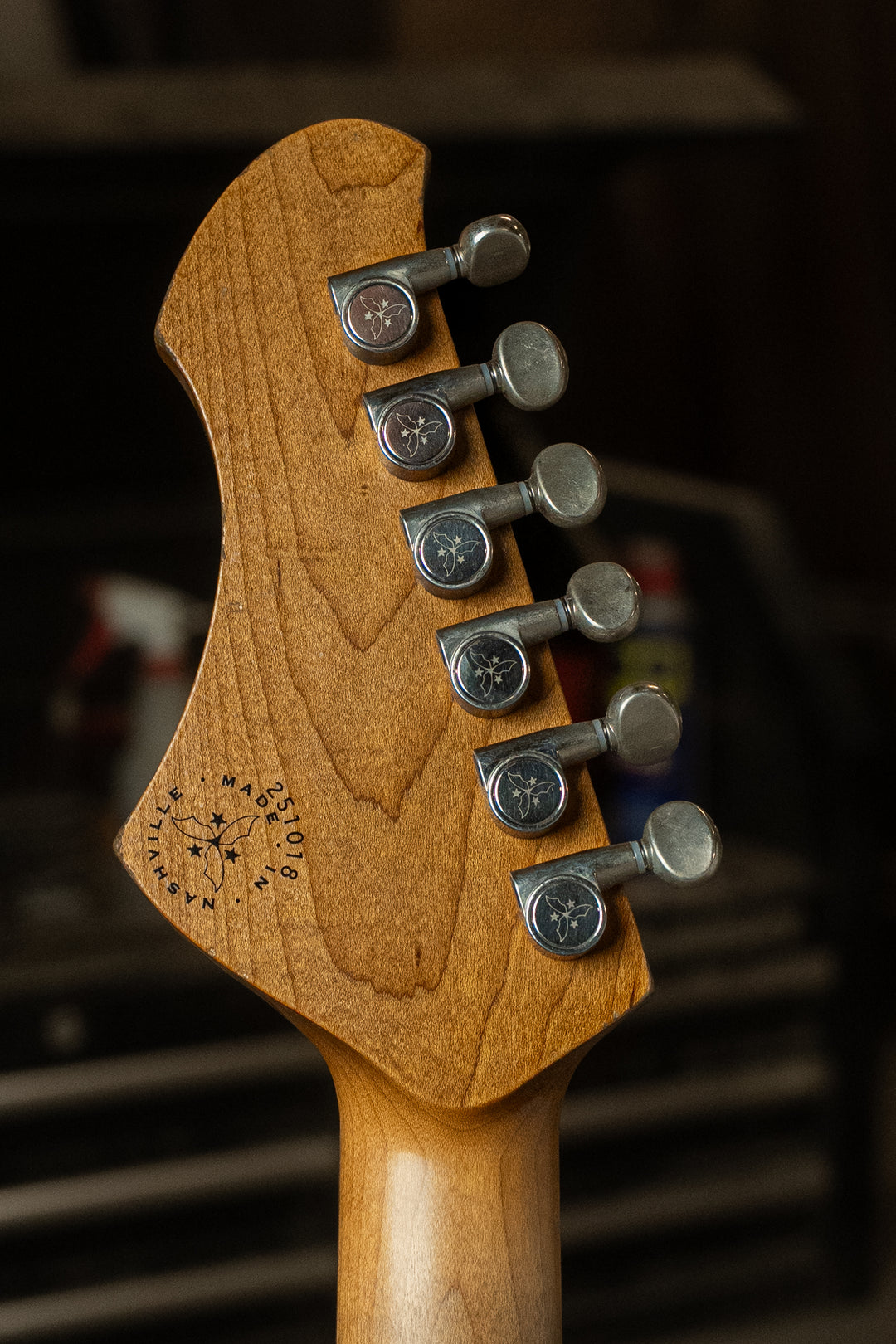 SERUS J - Shoreline Gold over '64 3-Tone Burst | NAMM 26