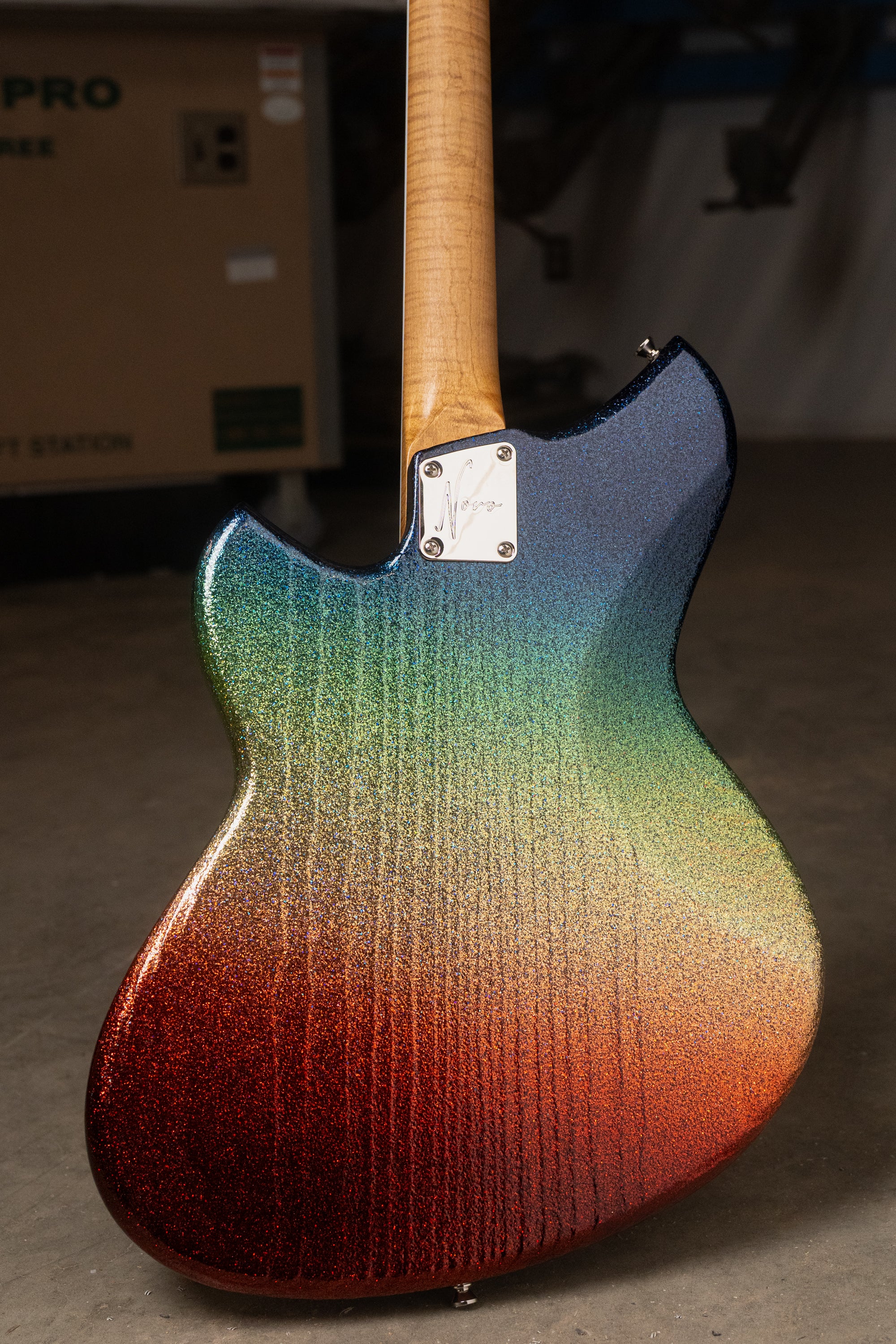 Signature SERUS J - Dark Side Sparkle | NAMM 26 – Novo Guitars