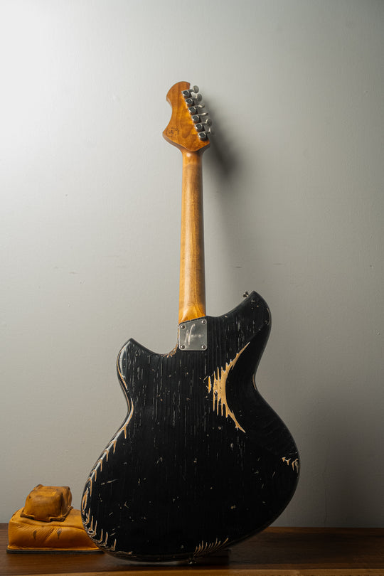 SERUS JHH - Bull Black | From the Bench