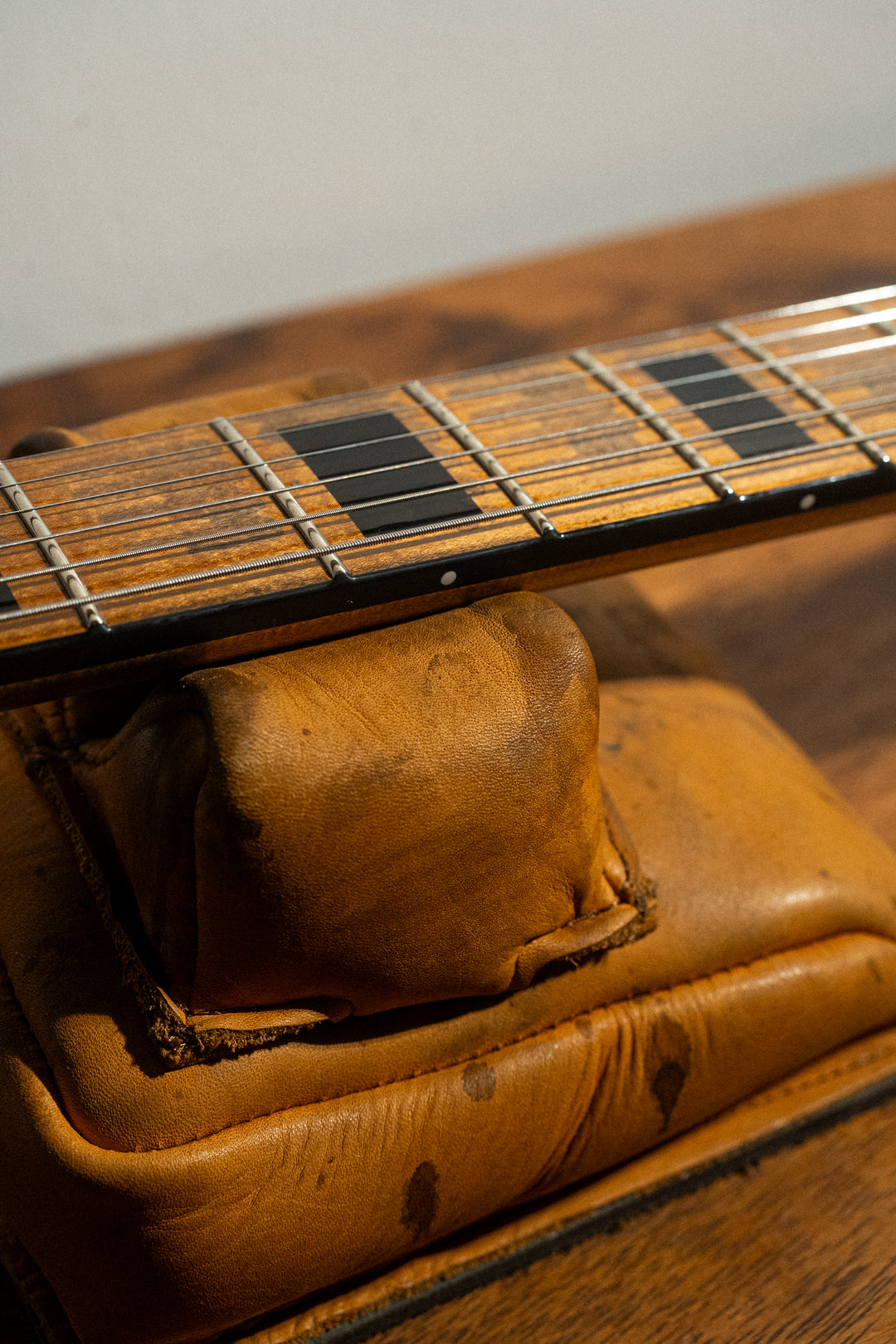 SERUS JHH - Bull Black | From the Bench