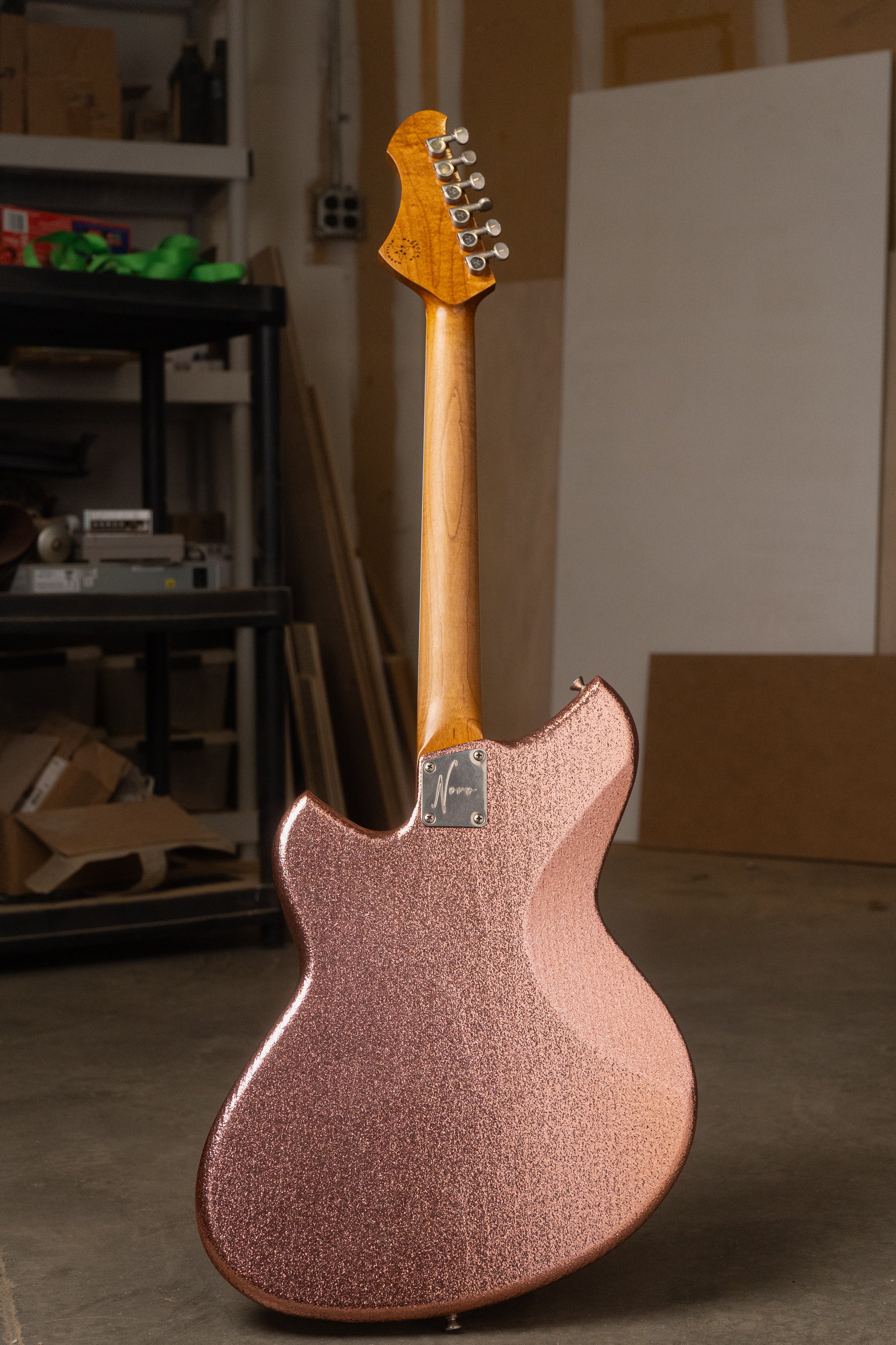 SERUS J - Burgundy Sparkle | NAMM 26 – Novo Guitars
