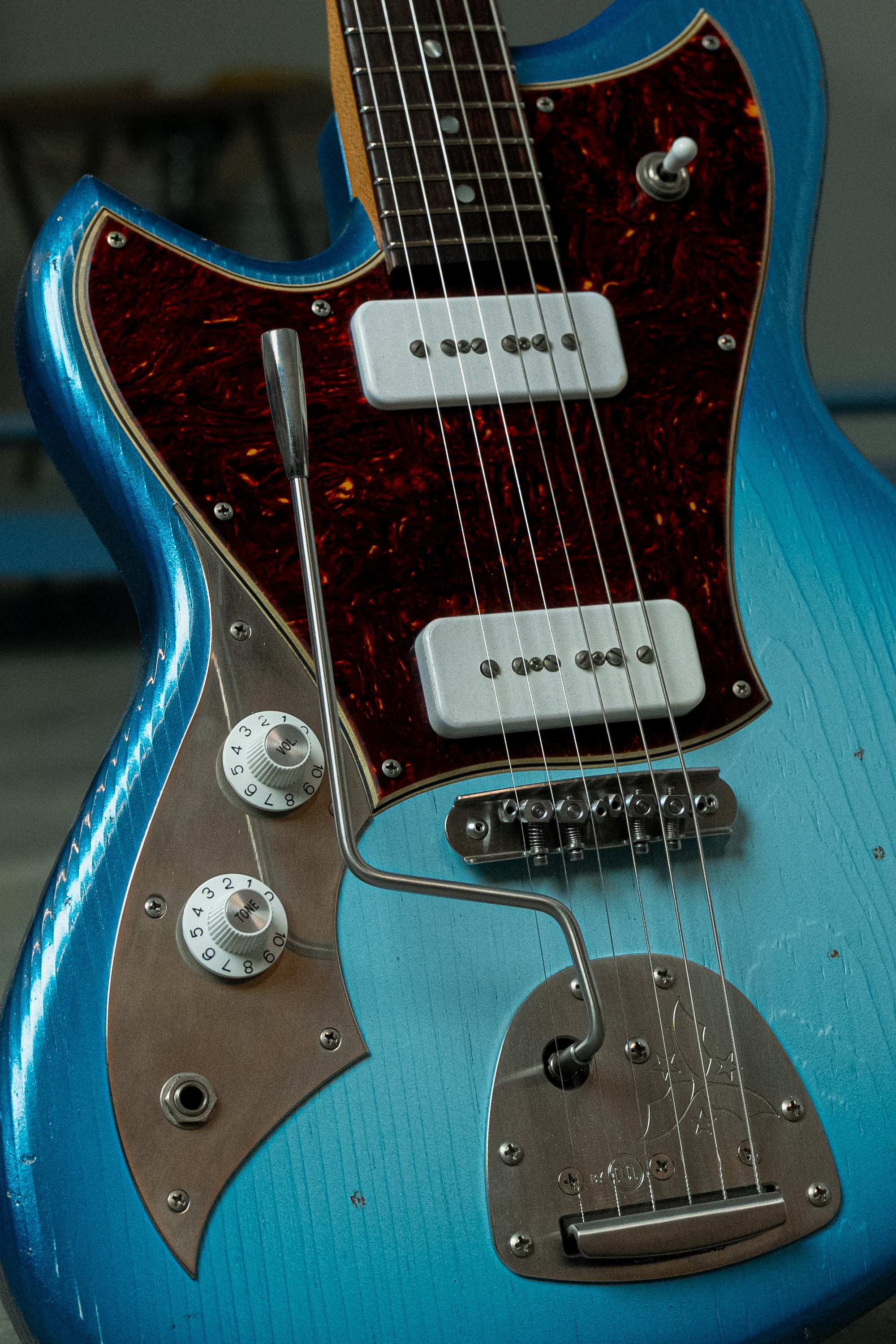 SERUS J Lefty - Lake Sonic Burst | NAMM 26 – Novo Guitars