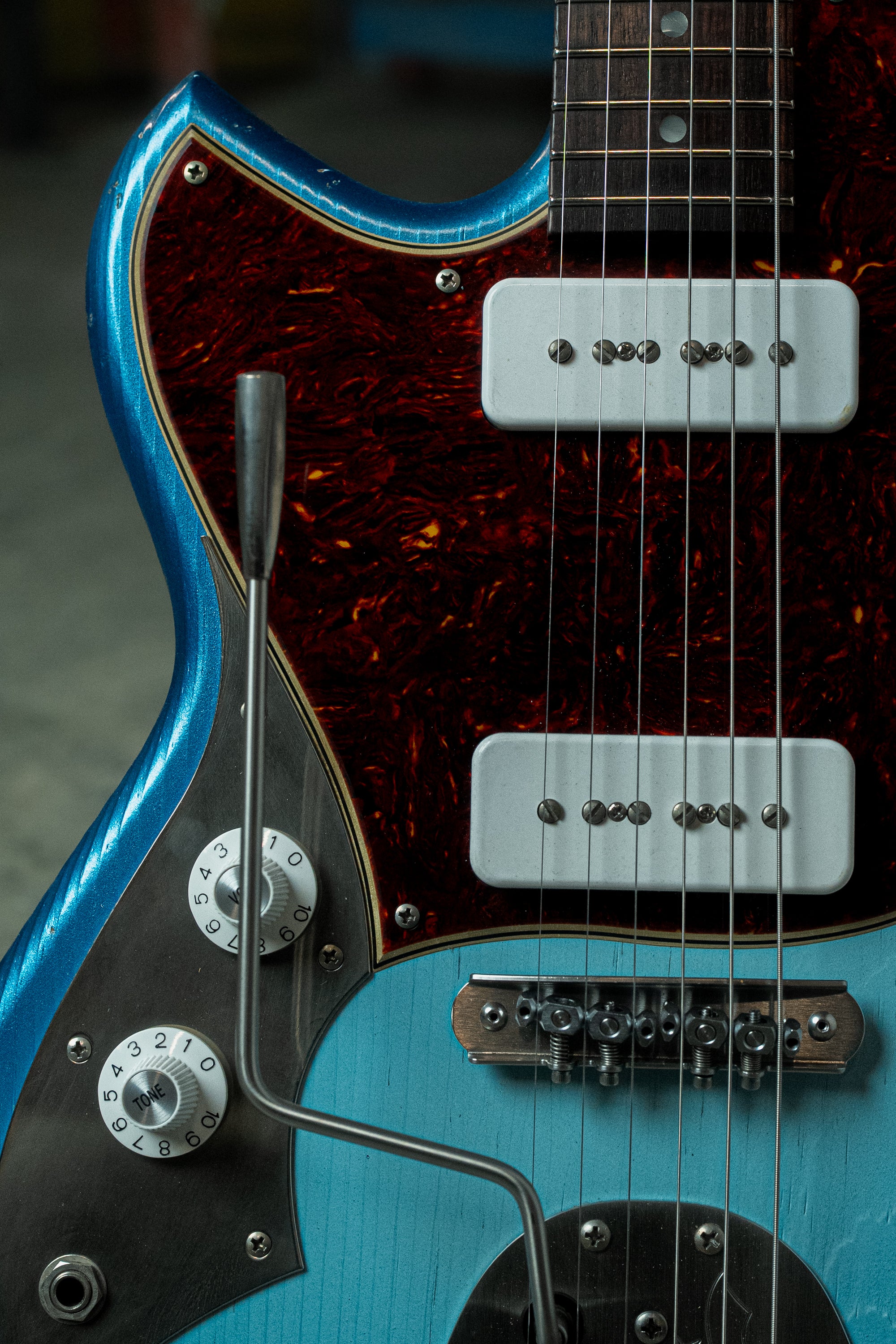 SERUS J Lefty - Lake Sonic Burst | NAMM 26 – Novo Guitars