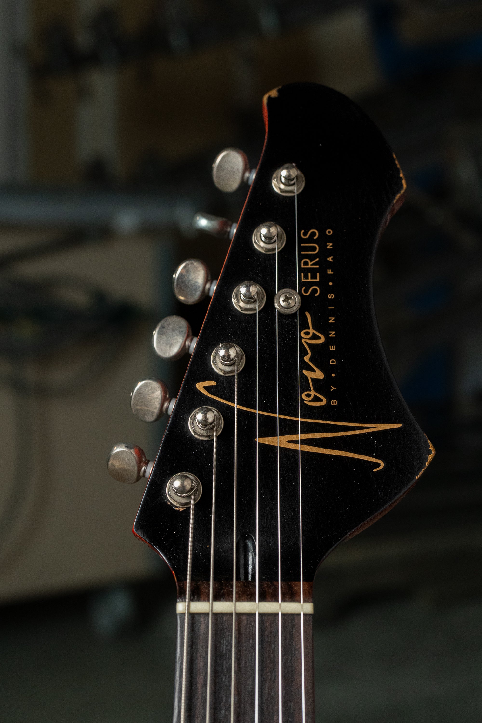 Chambered SERUS H2 - Tobacco Burst | NAMM 26 – Novo Guitars