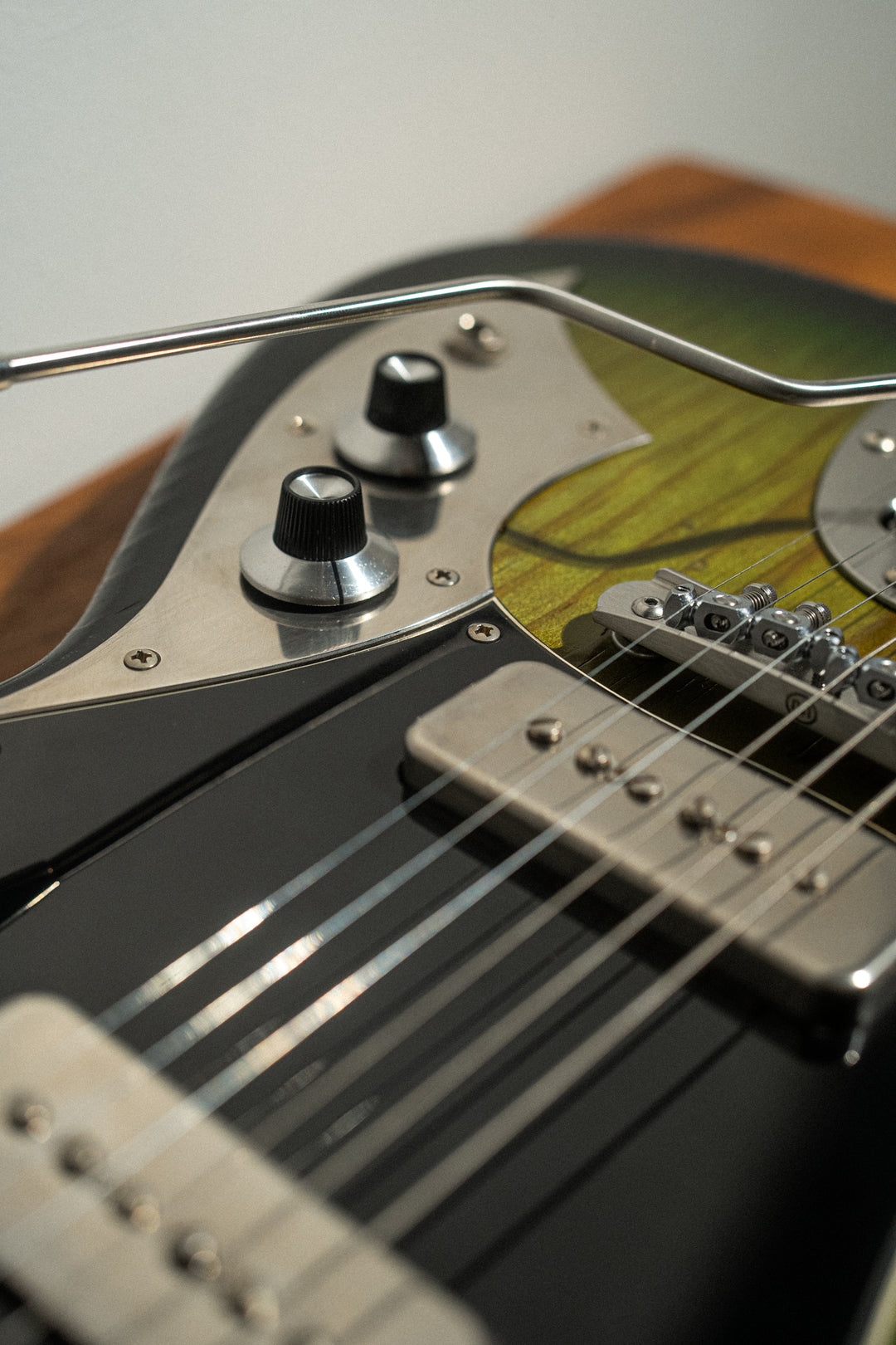 SERUS J - Cat's Eye Burst | From The Bench