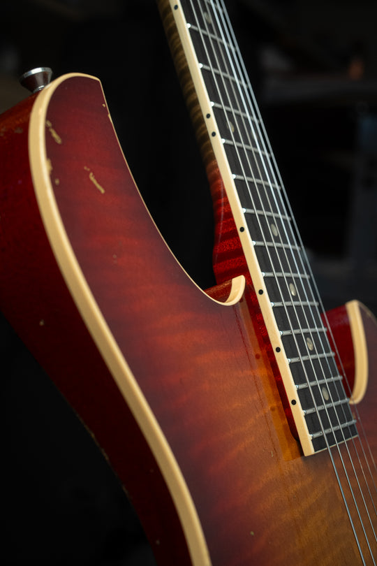 Signature IDRIS H1 - Faded Cherry Burst | NAMM 26