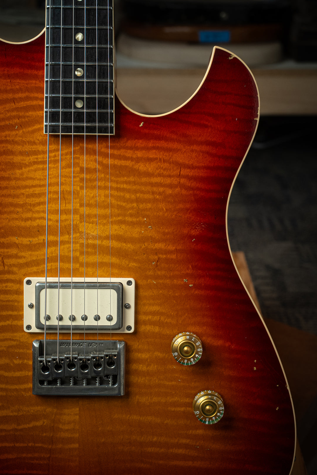Signature IDRIS H1 - Faded Cherry Burst | NAMM 26