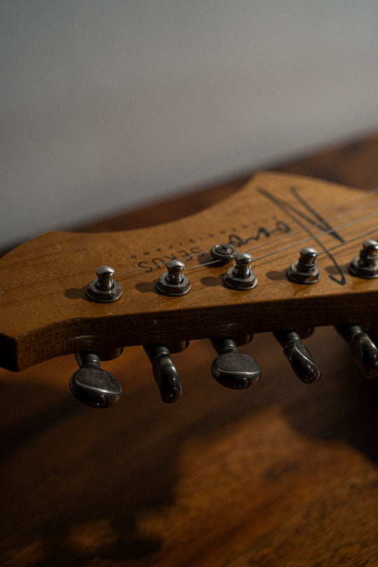 SERUS T - Sonic Blue | From The Bench