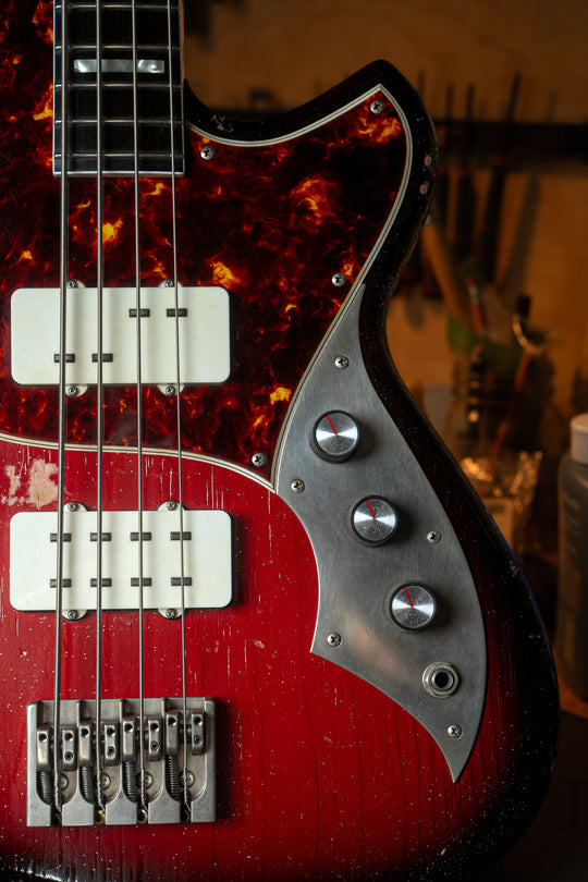 IVORUS - Silvertone Burst | Signature