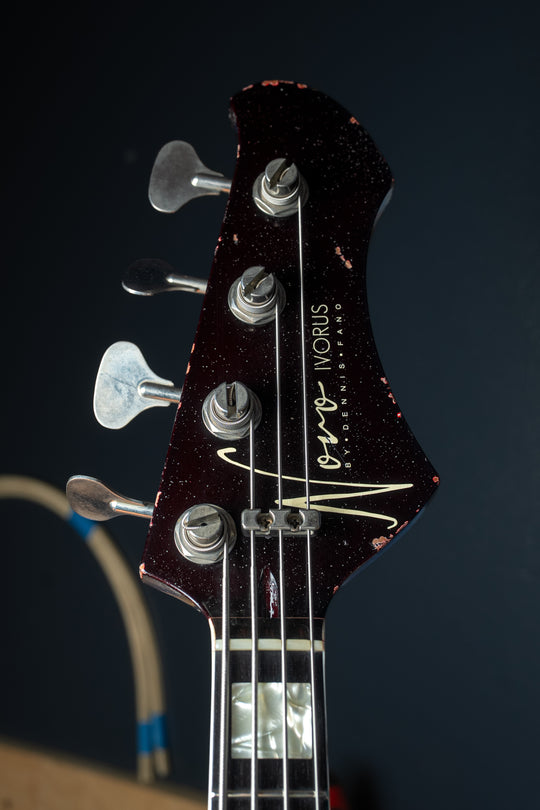 IVORUS - Silvertone Burst | Signature
