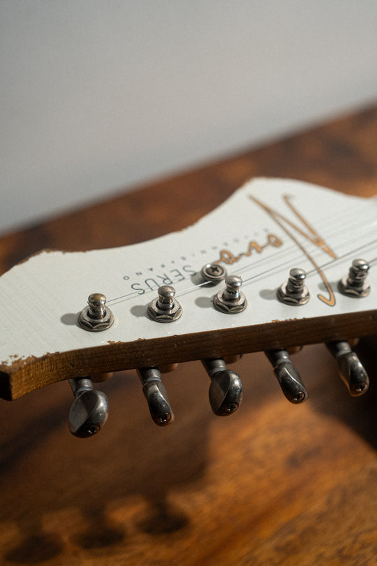 SERUS J - Olympic White | From The Bench