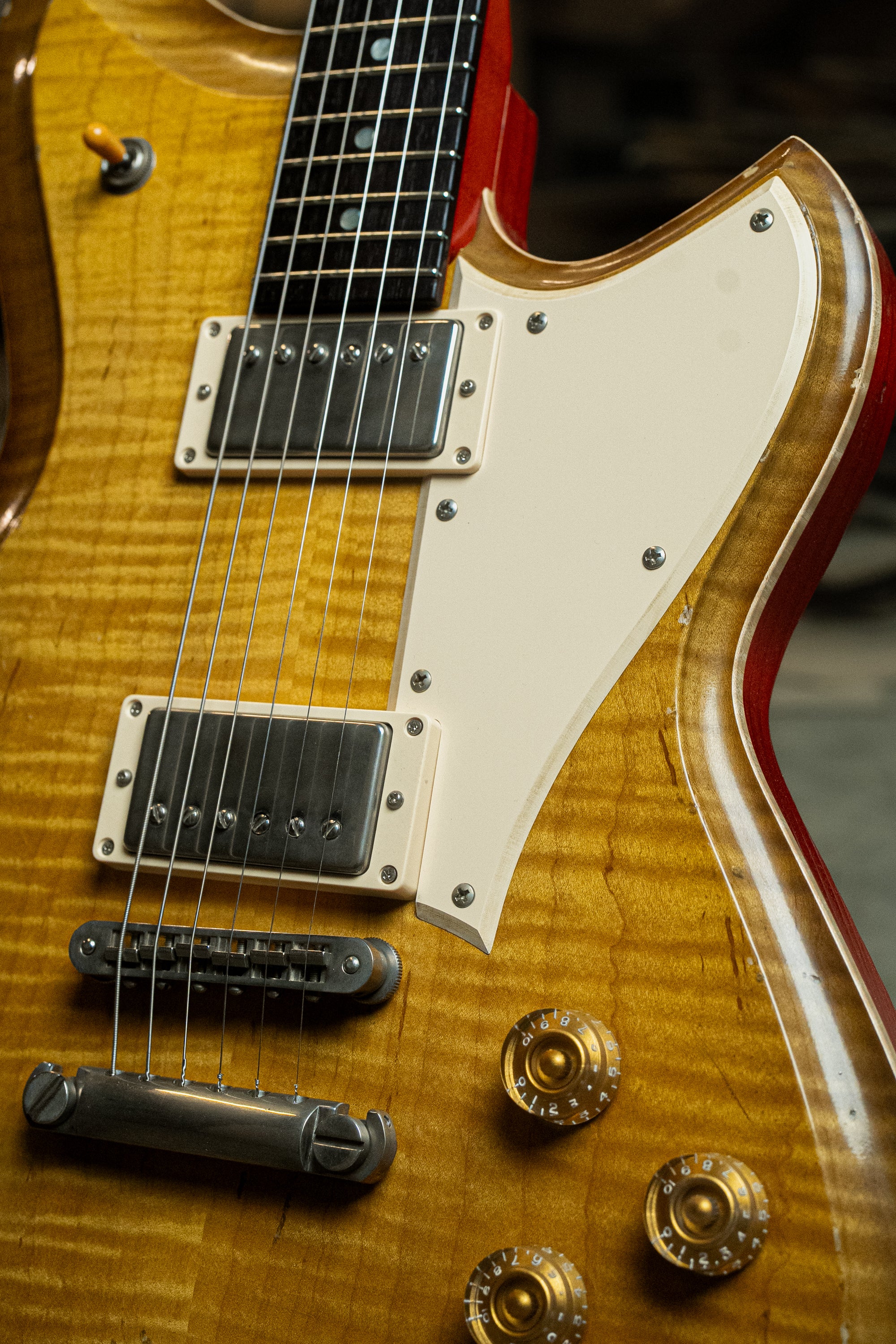 Chambered SERUS H2 - Dirty Lemon Burst | NAMM 26 – Novo Guitars