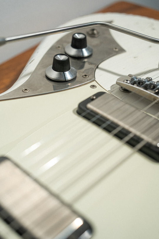 SERUS J - Olympic White | From The Bench