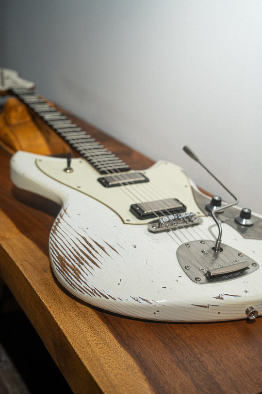 SERUS J - Olympic White | From The Bench