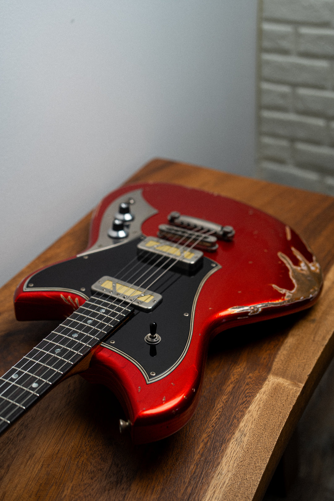 SERUS P2 - Candy Apple Red | From The Bench