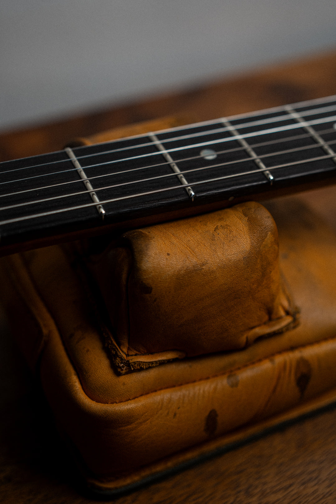 SERUS P2 - Candy Apple Red | From The Bench