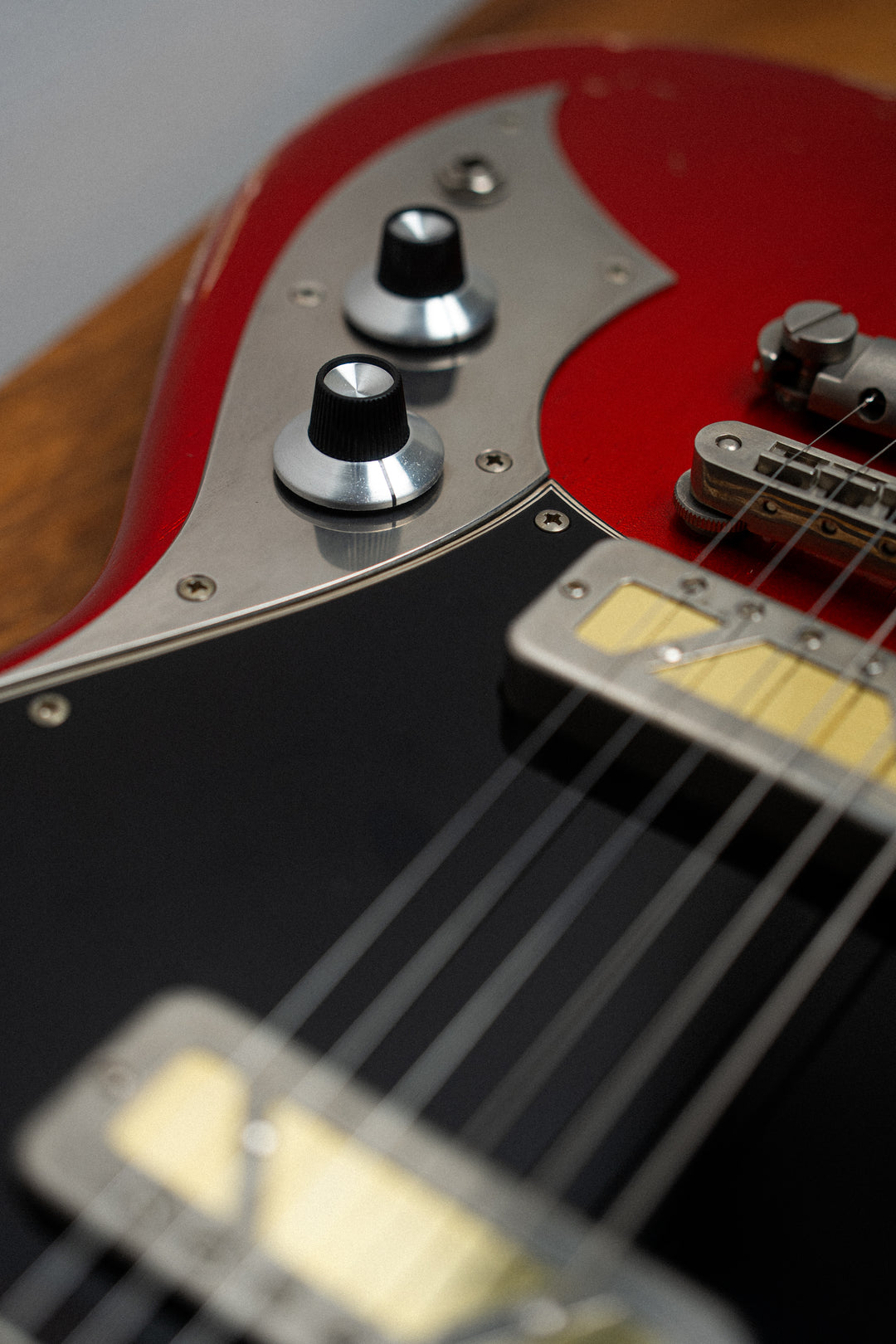 SERUS P2 - Candy Apple Red | From The Bench