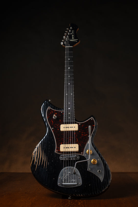 SERUS J - Custom - Bull Black | Dealer Stock