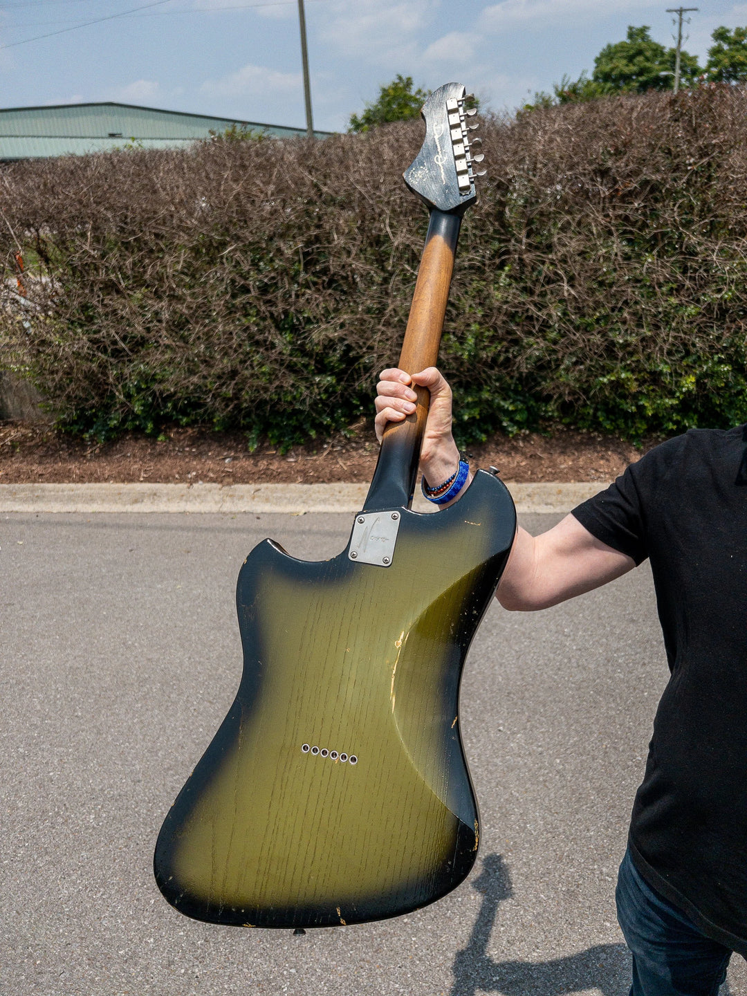 NOVO SIGNATURE VOLTUR - Uffington Burst