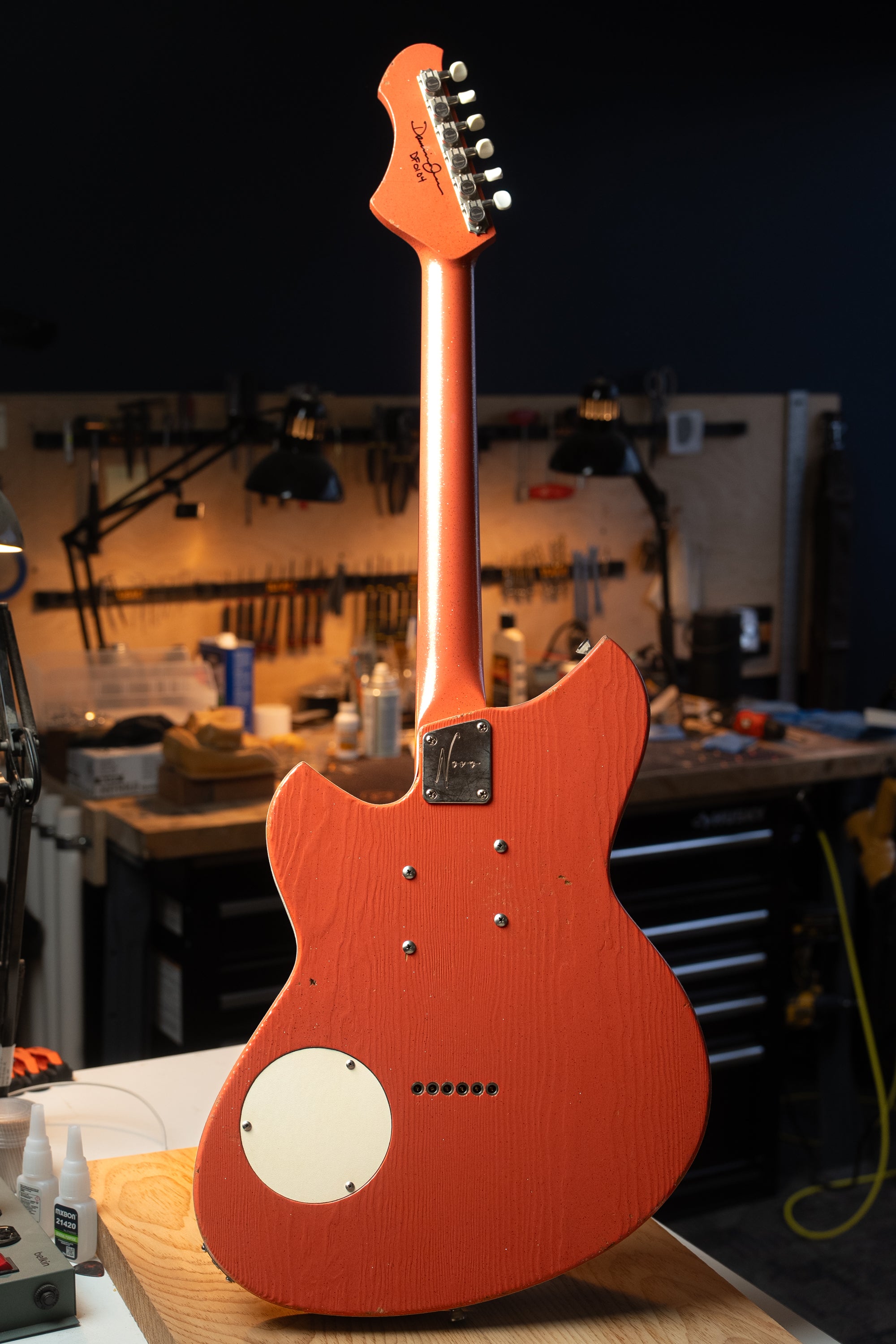 Chambered SERUS T - Tahitian Coral | Signature (1 of 3) – Novo Guitars