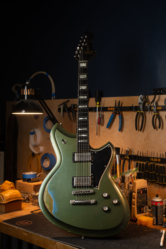 Chambered SERUS H2 - Pelham Green over Gold Top Gold | Signature