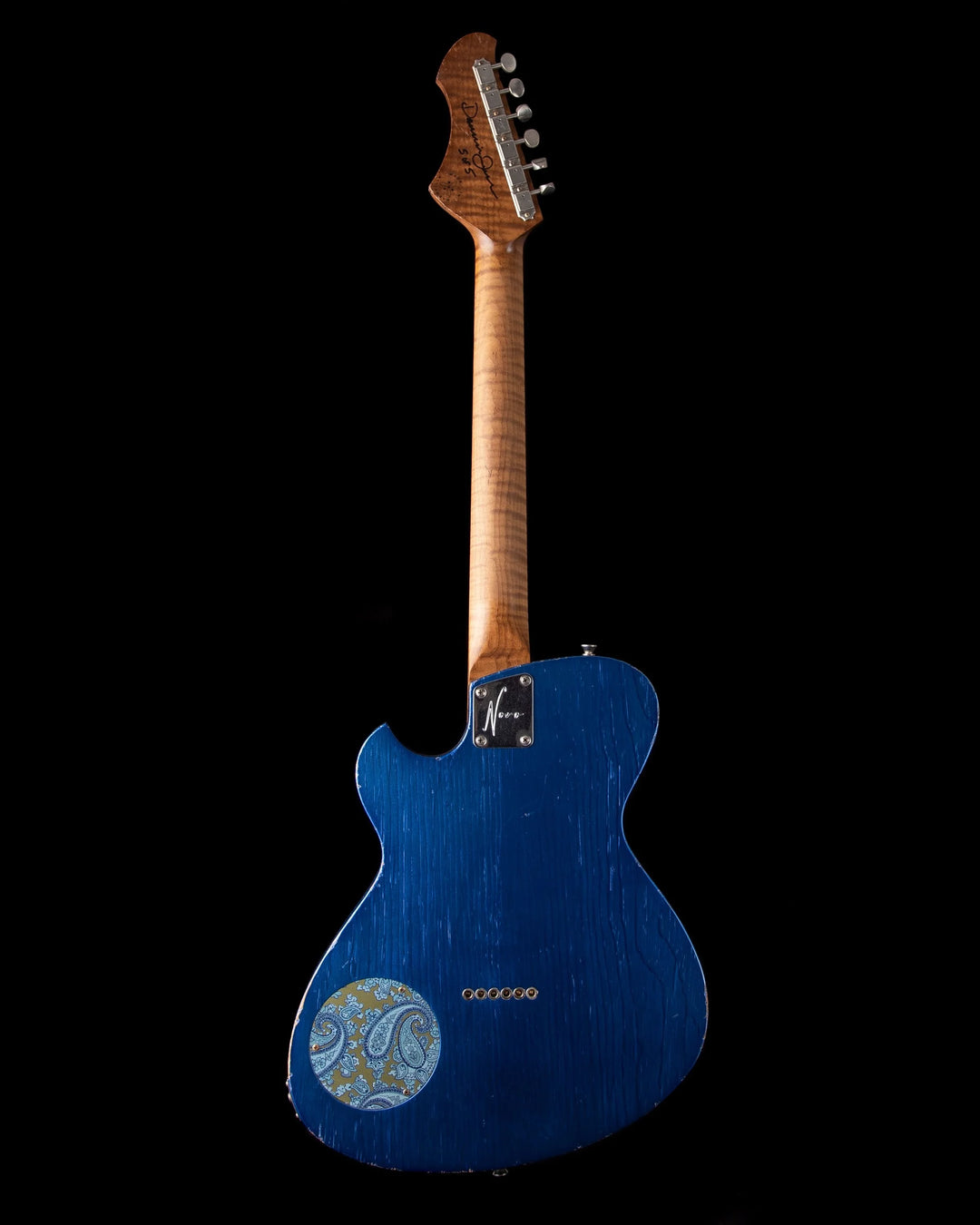 NOVO SIGNATURE SOLUS F1 GC (5 of 5) - Blue Paisley