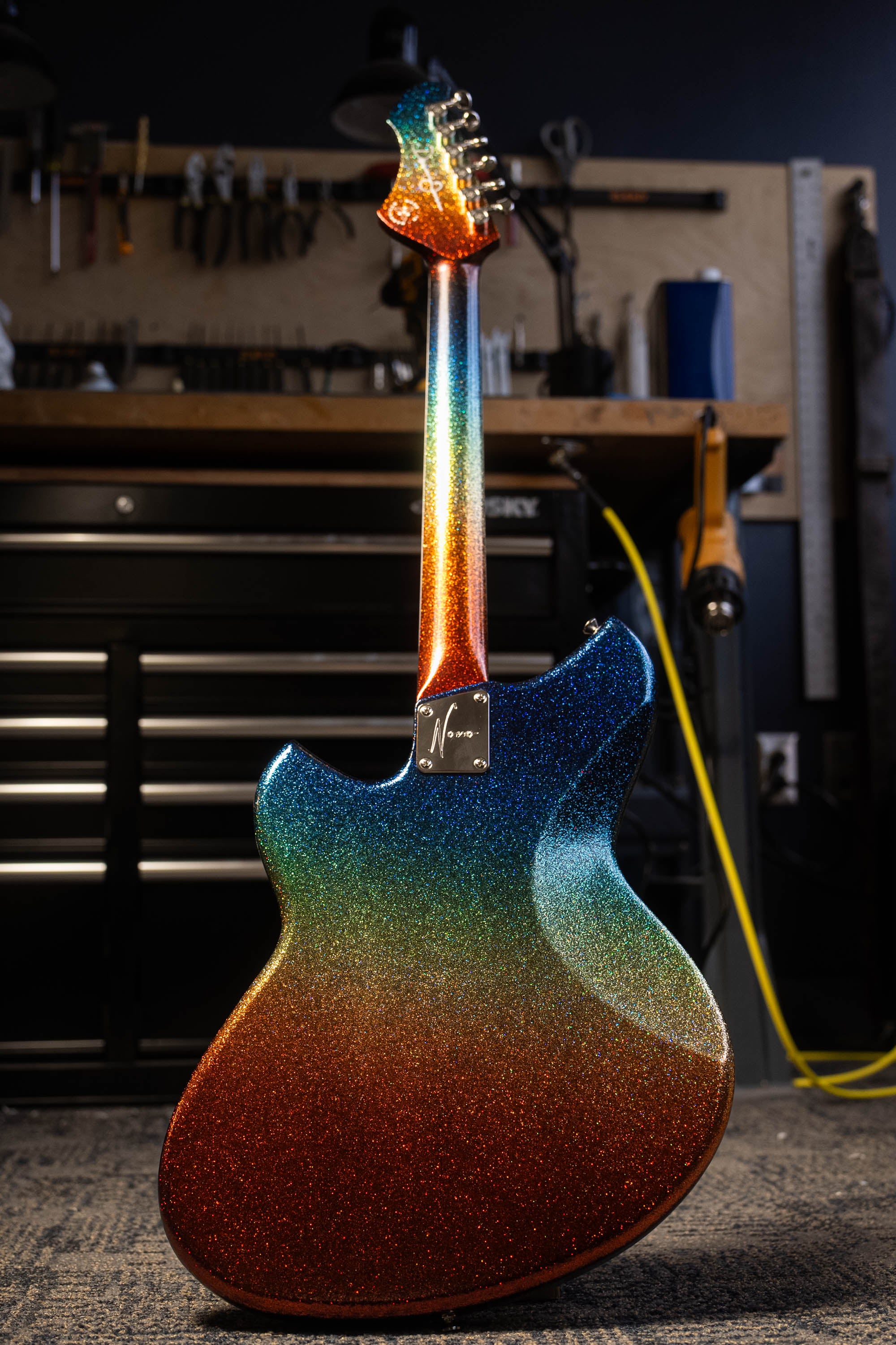Signature Serus J - Dark Side Sparkle – Novo Guitars
